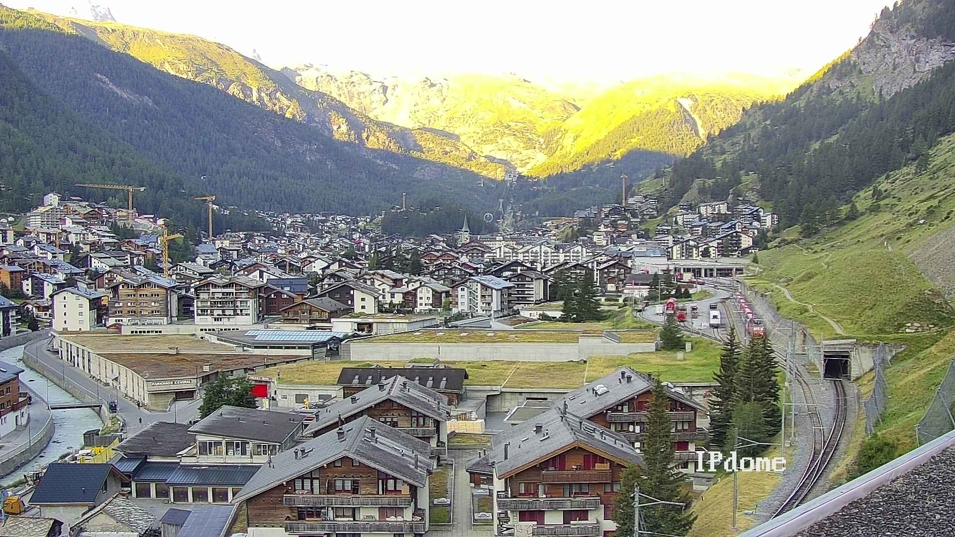 Archived image Webcam Zermatt - Spiss