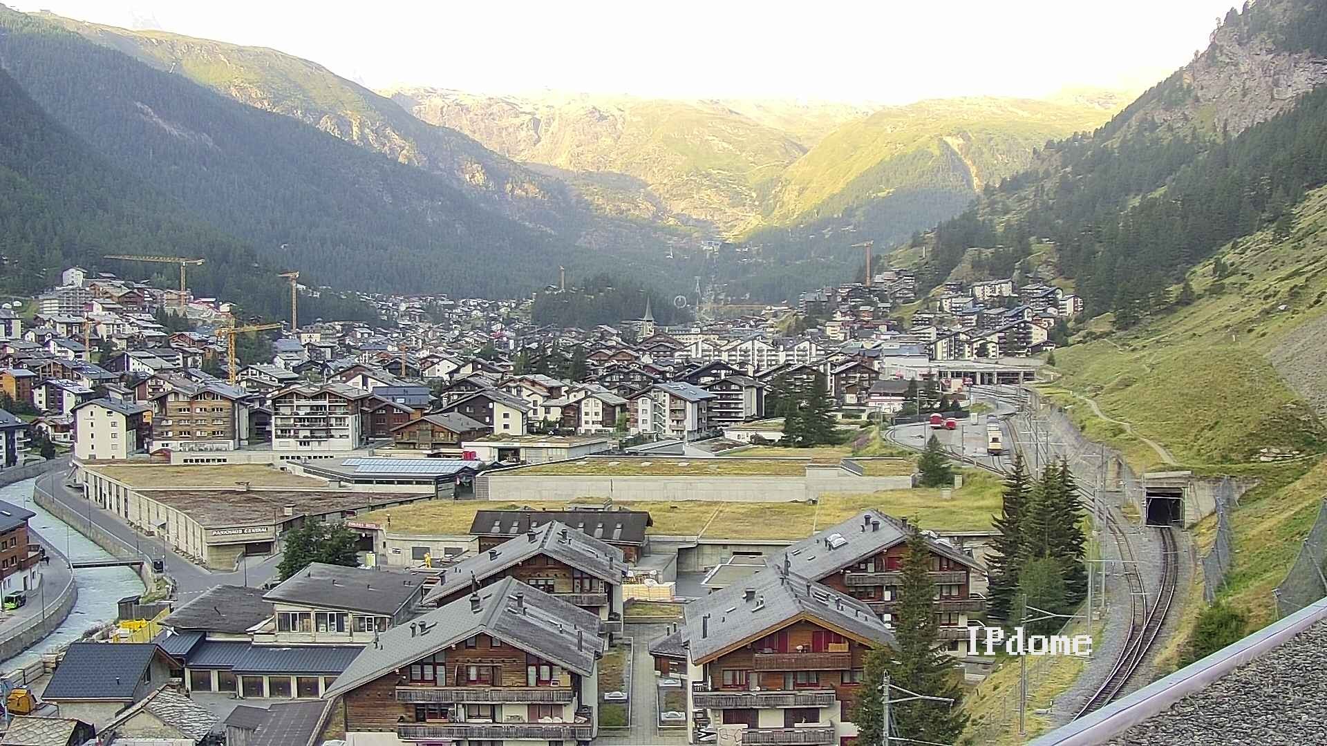 Archived image Webcam Zermatt - Spiss