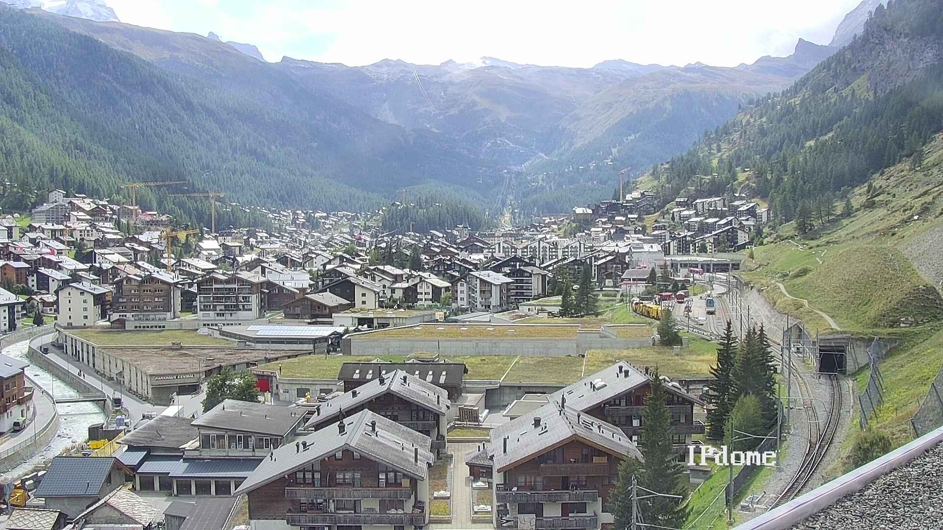 Archiv Foto Webcam Zermatt: Blick auf das Dorf