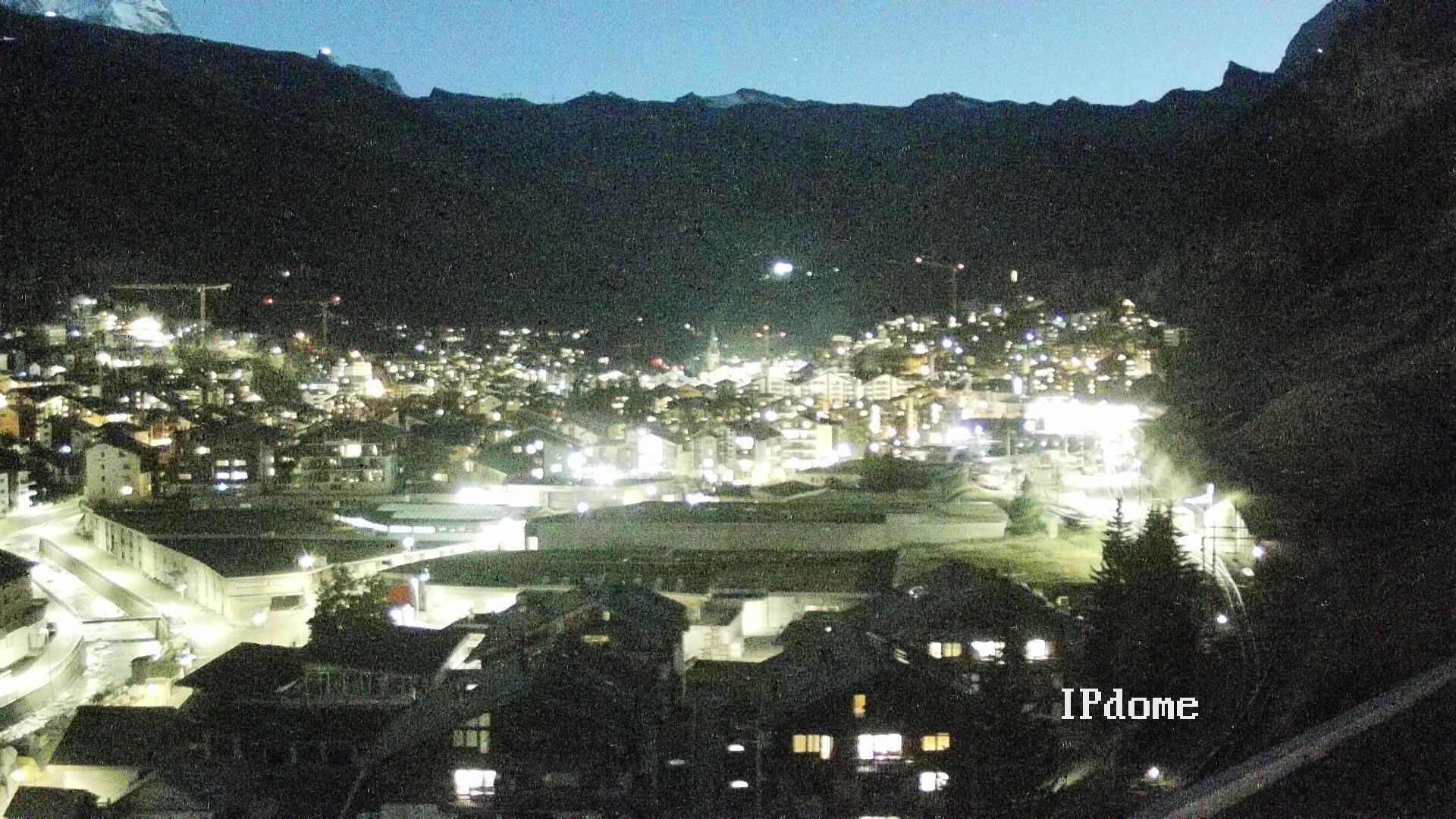 Archiv Foto Webcam Zermatt: Blick auf das Dorf