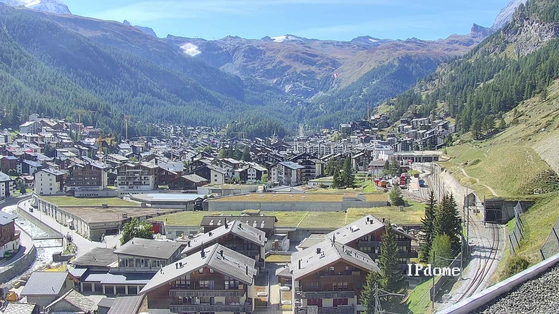 Archiv Foto Webcam Zermatt: Blick auf das Dorf