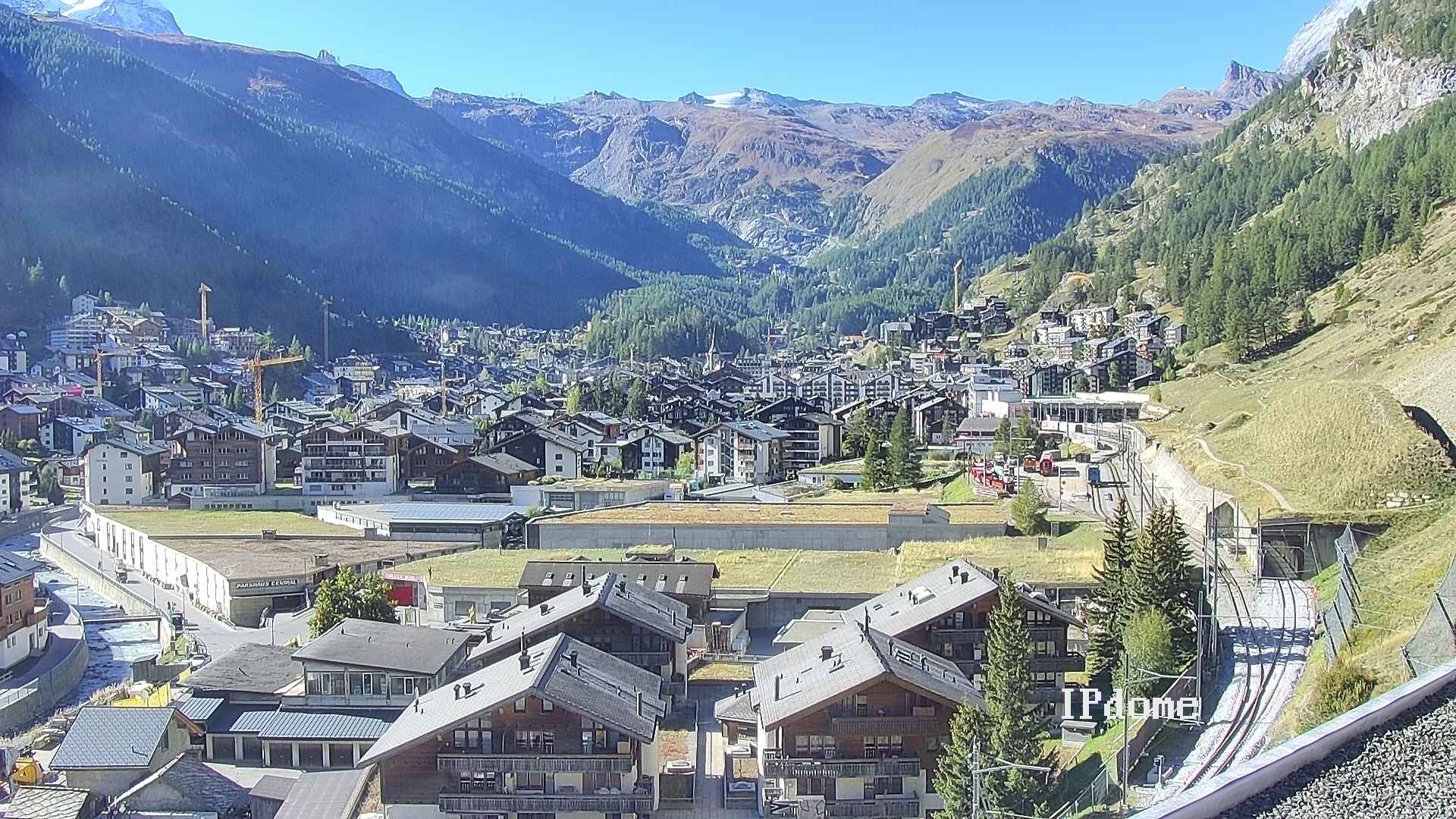 Archiv Foto Webcam Zermatt: Blick auf das Dorf