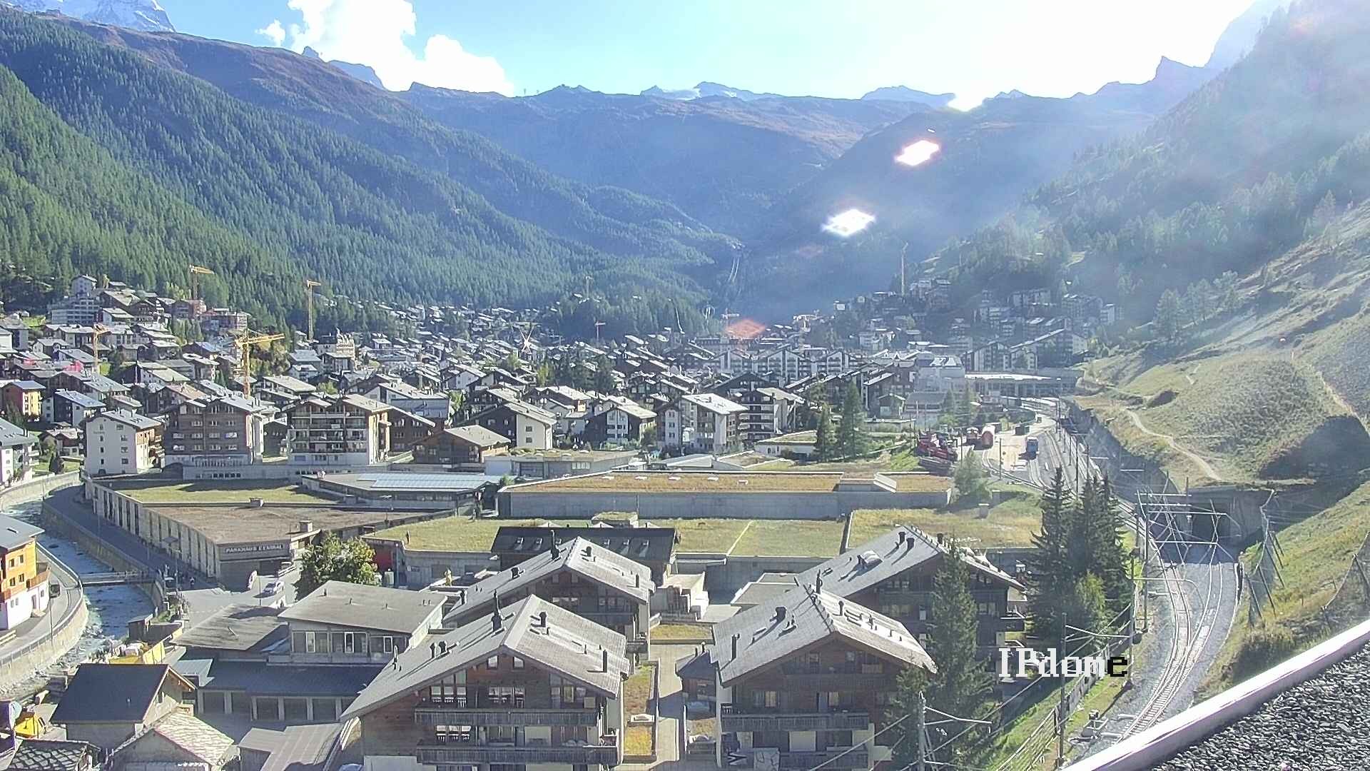 Archiv Foto Webcam Zermatt: Blick auf das Dorf