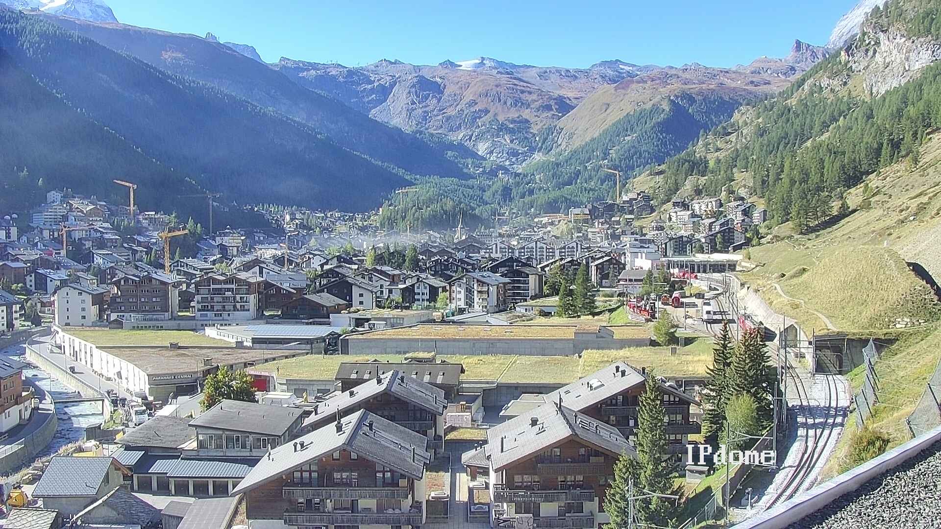 Archiv Foto Webcam Zermatt: Blick auf das Dorf