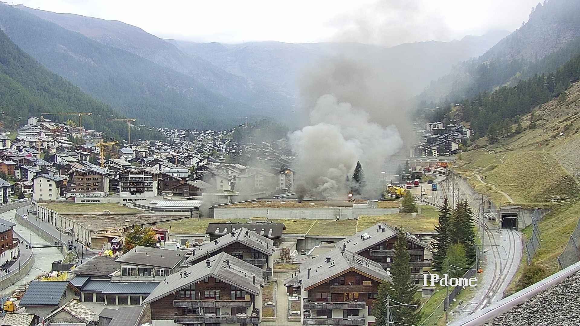Archiv Foto Webcam Zermatt: Blick auf das Dorf