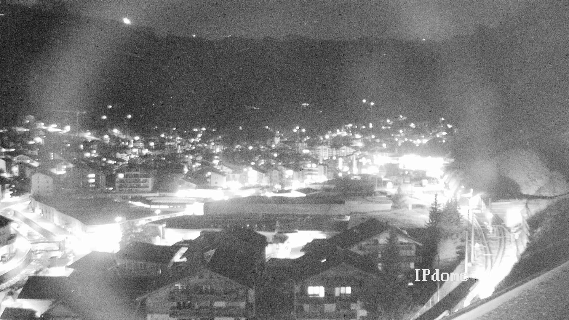 Archiv Foto Webcam Zermatt: Blick auf das Dorf