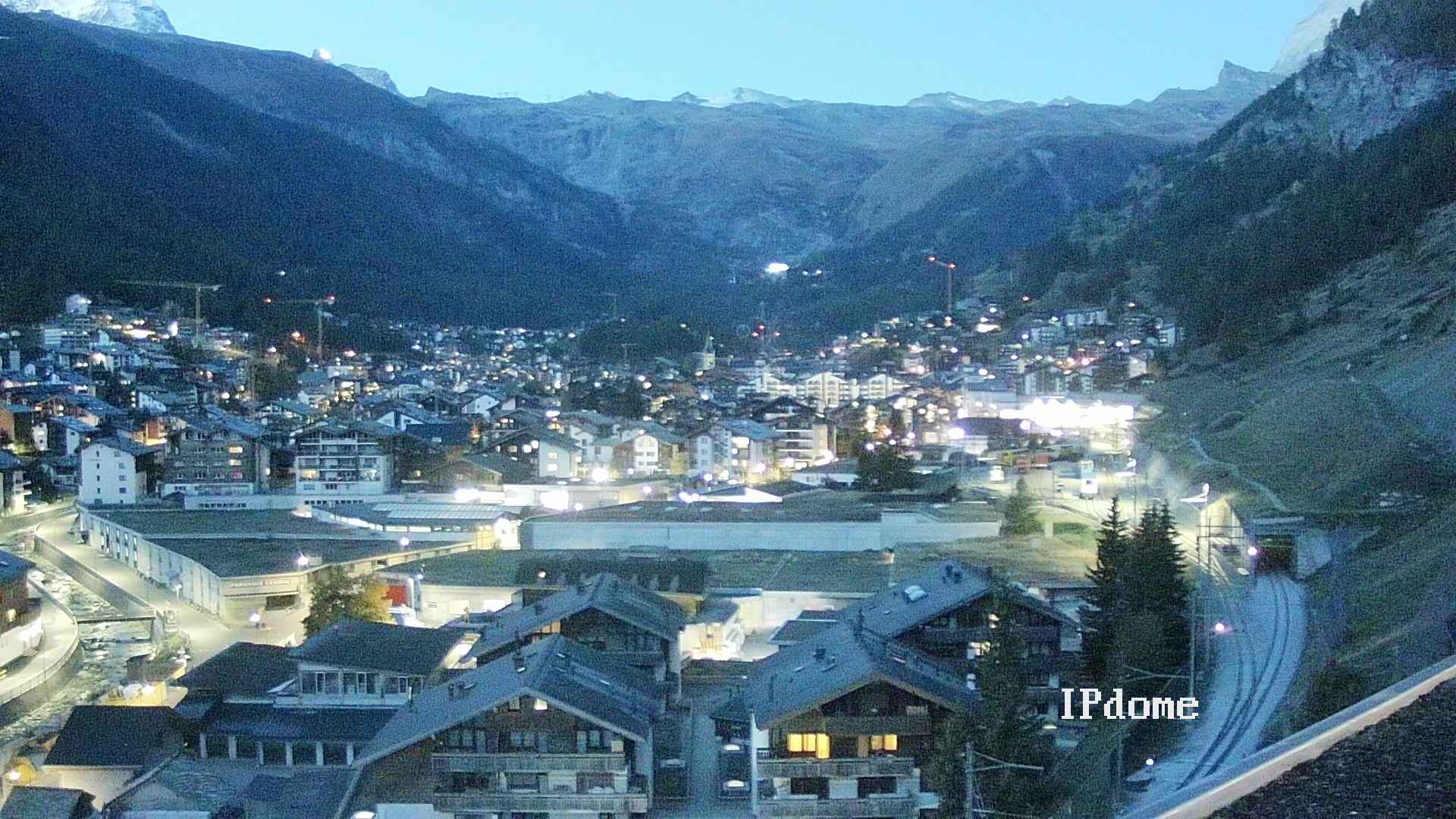 Archiv Foto Webcam Zermatt: Blick auf das Dorf