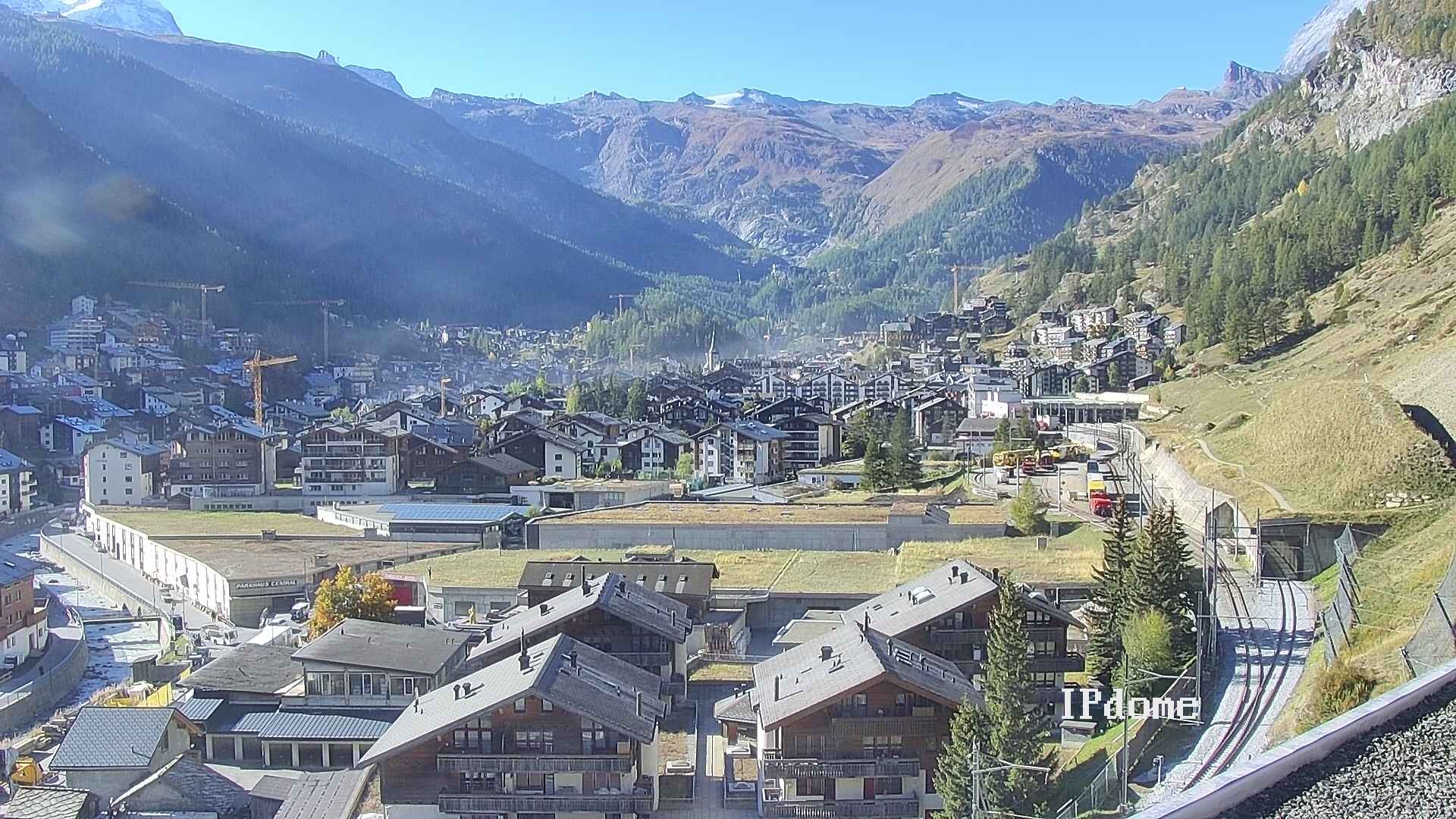 Archiv Foto Webcam Zermatt: Blick auf das Dorf