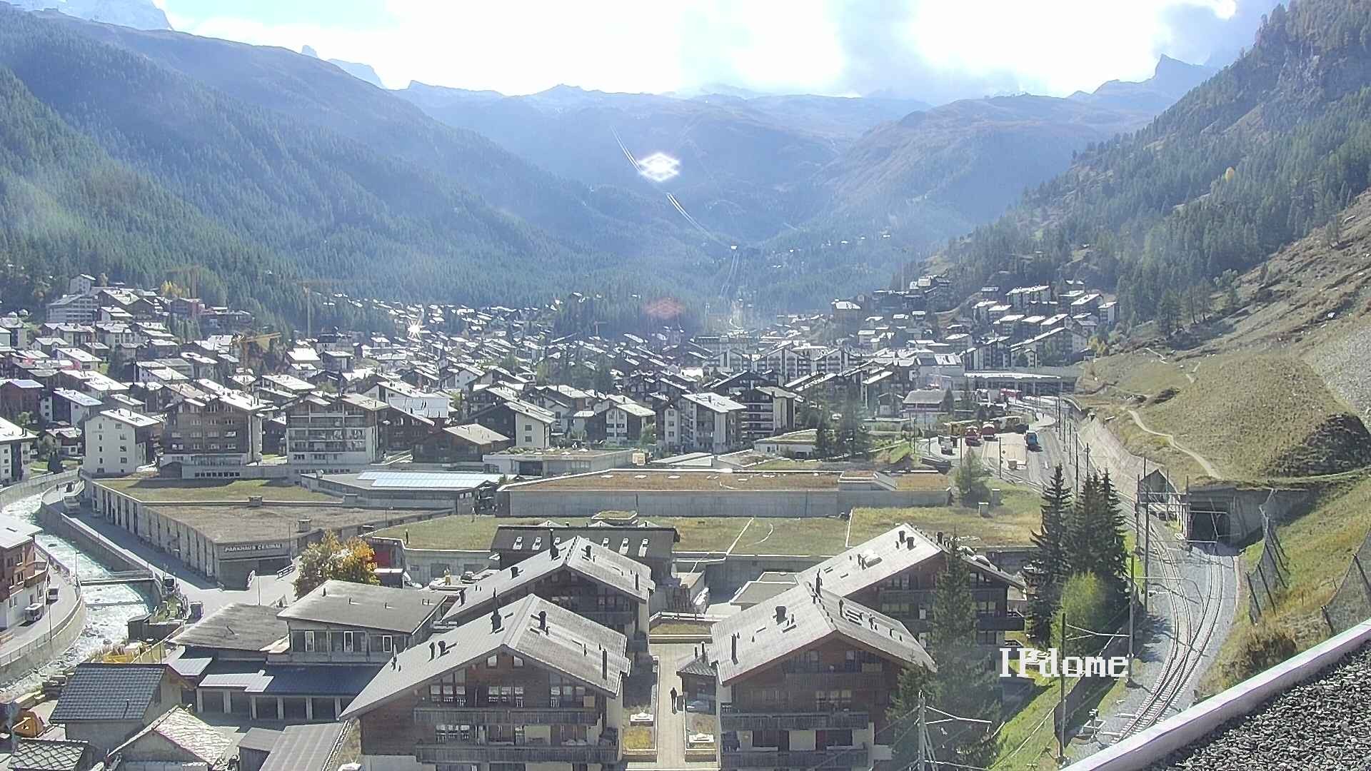 Archiv Foto Webcam Zermatt: Blick auf das Dorf
