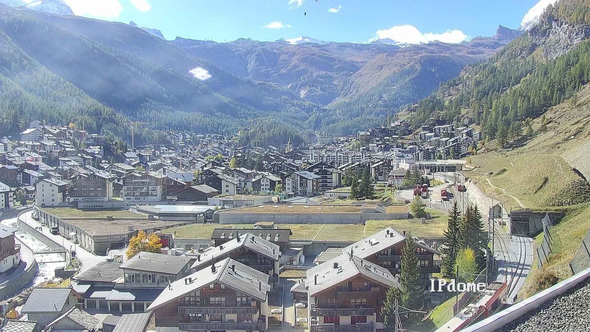 Archiv Foto Webcam Zermatt: Blick auf das Dorf