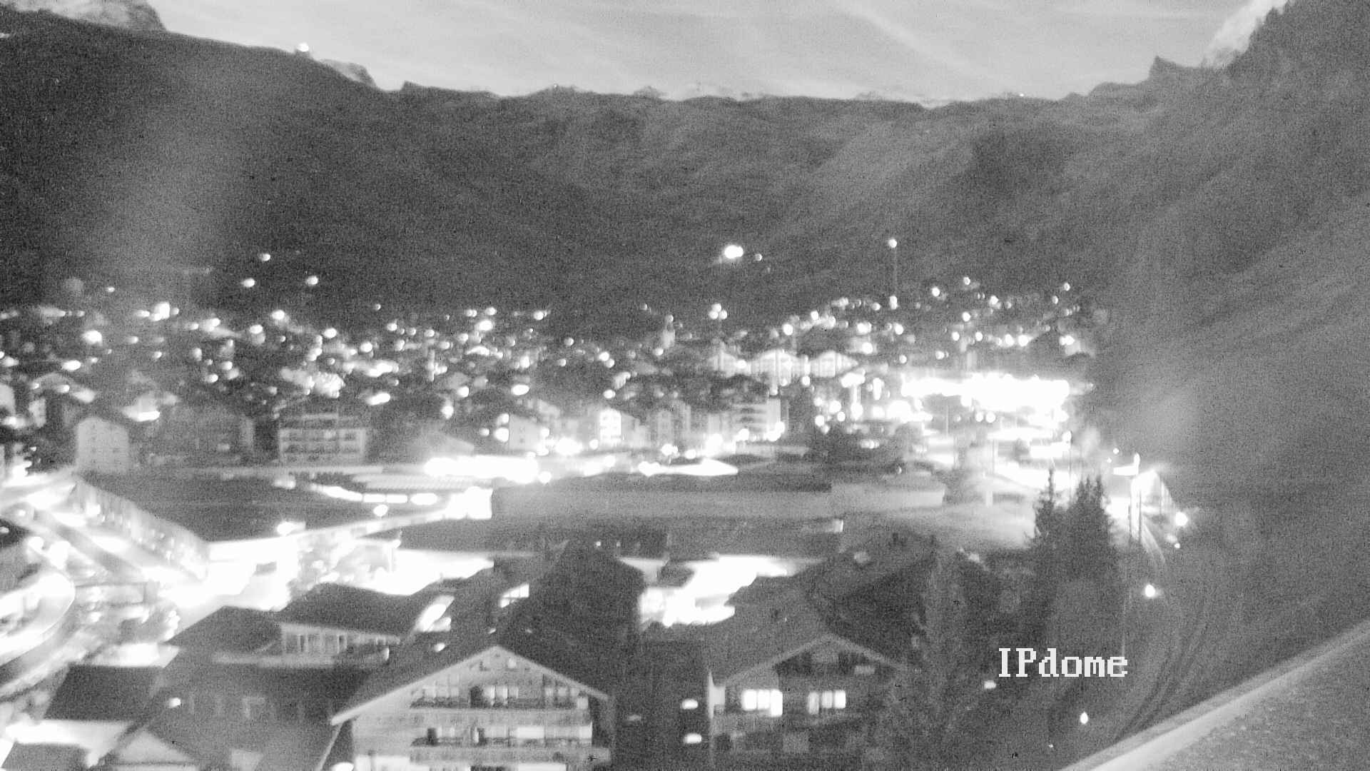 Archiv Foto Webcam Zermatt: Blick auf das Dorf