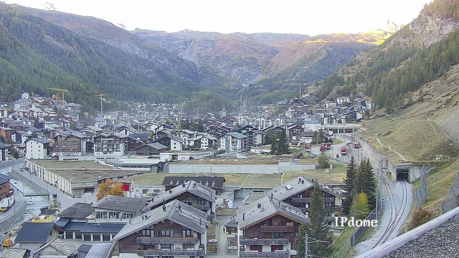 Archiv Foto Webcam Zermatt: Blick auf das Dorf