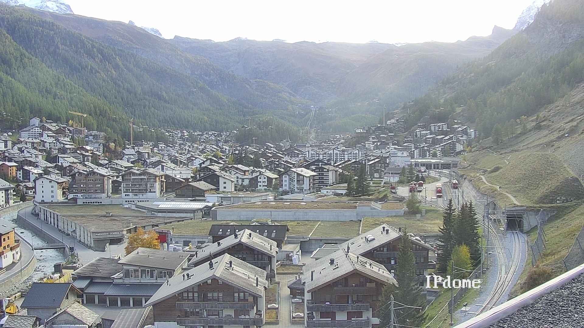 Archiv Foto Webcam Zermatt: Blick auf das Dorf