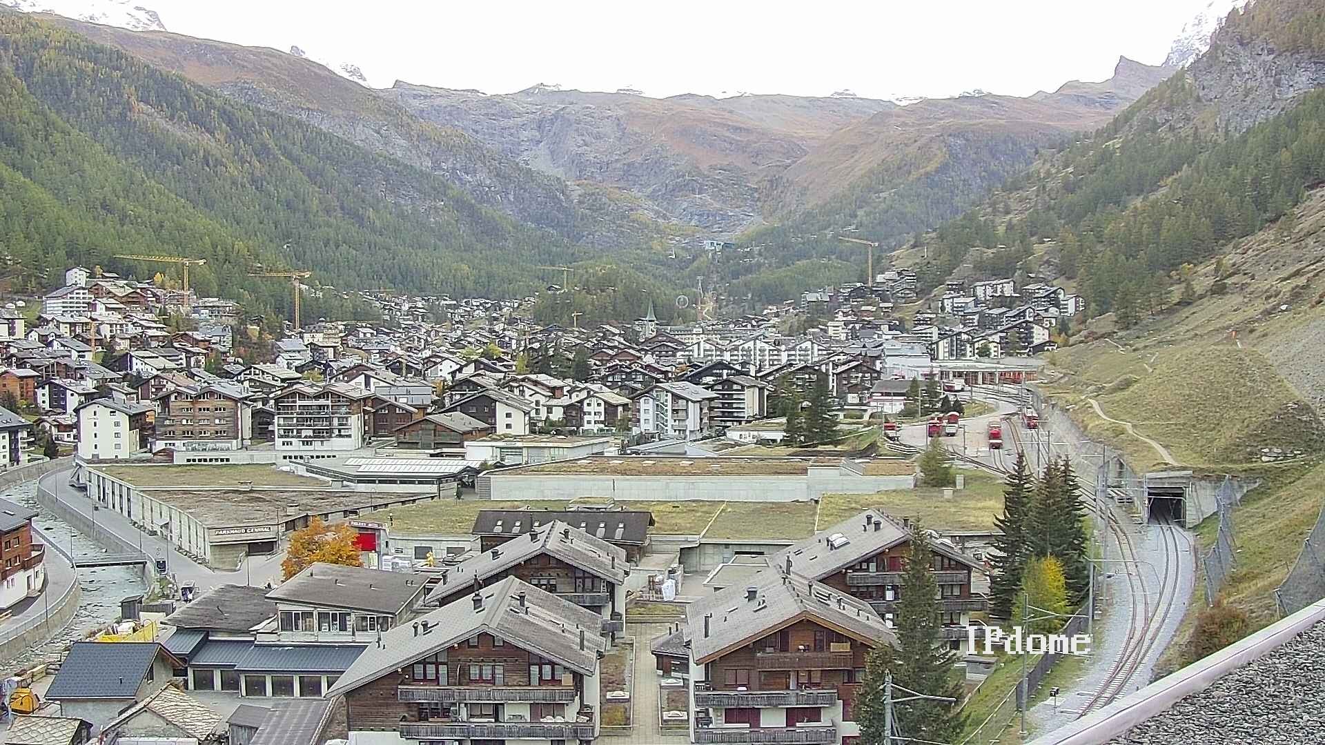Archiv Foto Webcam Zermatt: Blick auf das Dorf