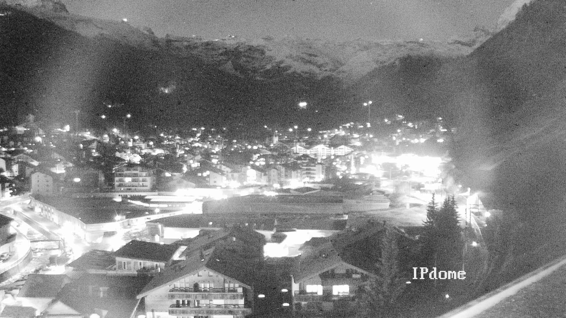 Archiv Foto Webcam Zermatt: Blick auf das Dorf