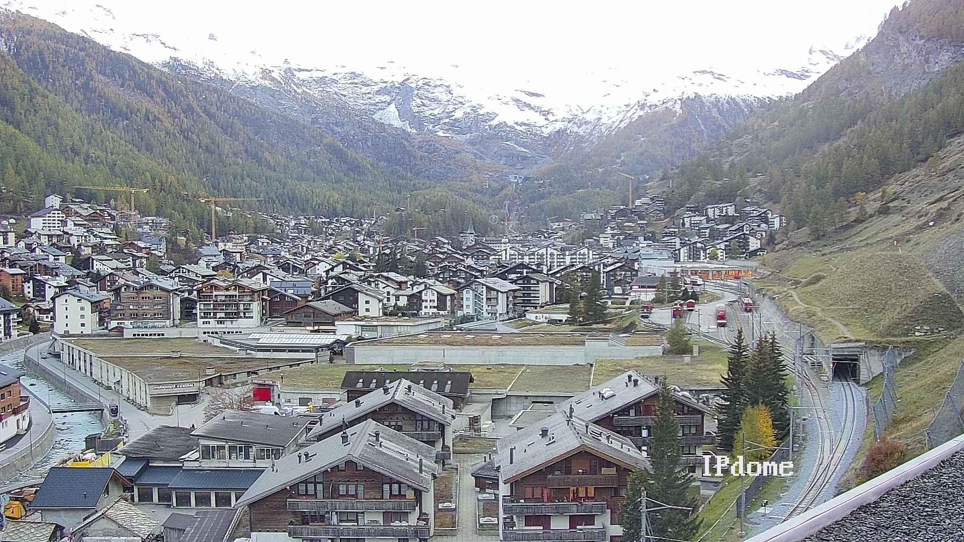 Archiv Foto Webcam Zermatt: Blick auf das Dorf