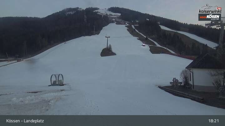 Archived image Webcam Kössen Kids' Area