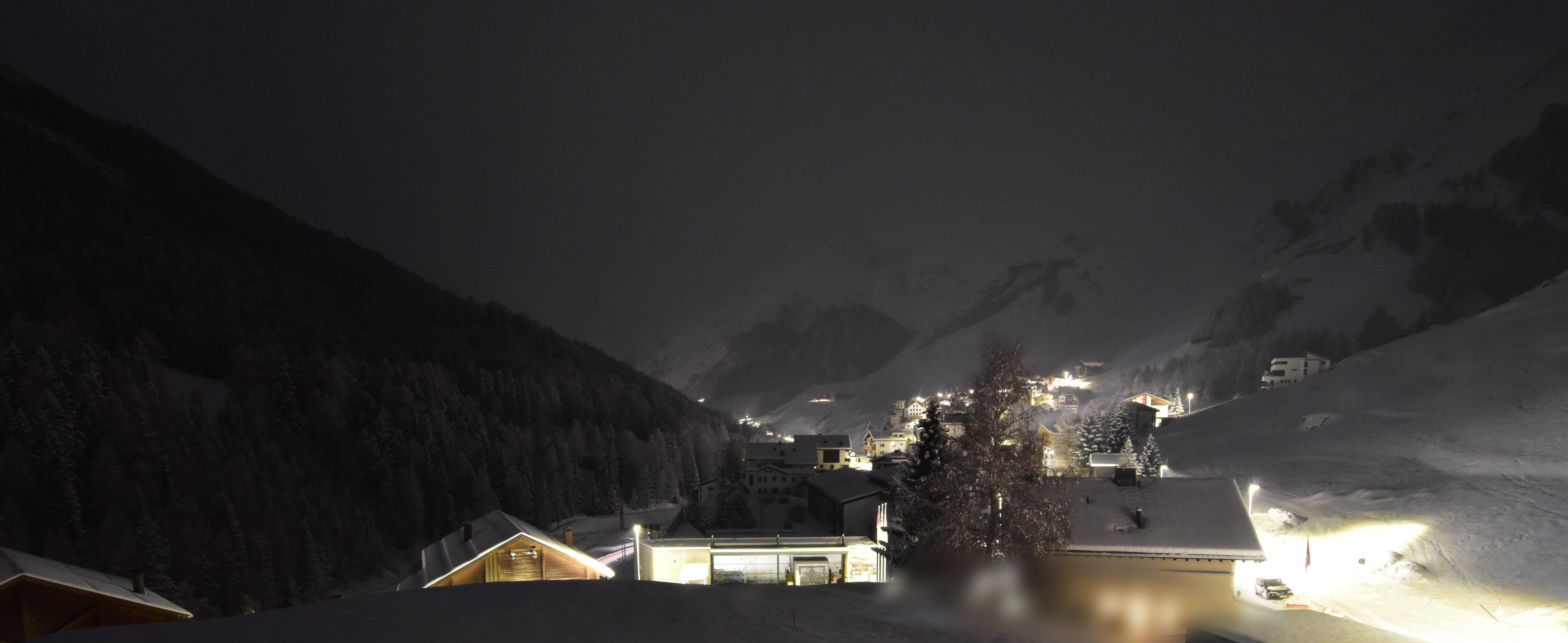 Archiv Foto Webcam Compatsch, 1.700m