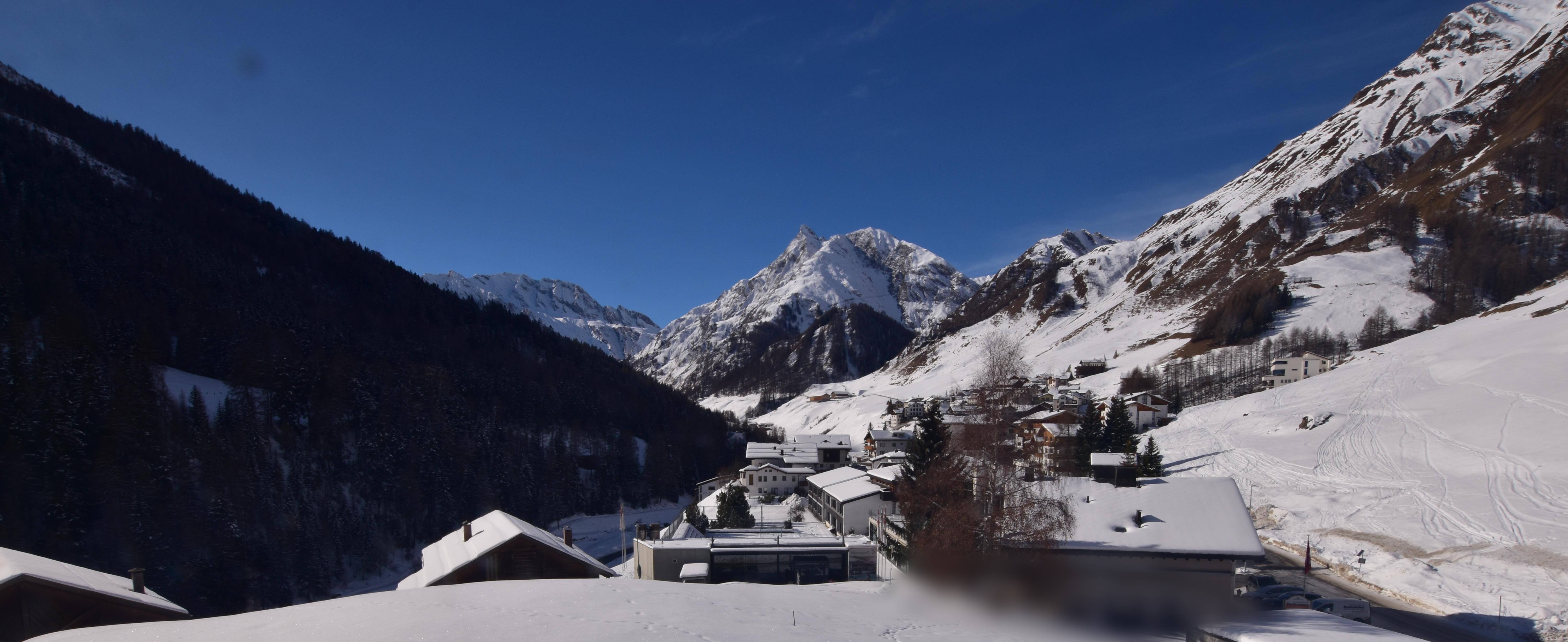 Archiv Foto Webcam Compatsch, 1.700m