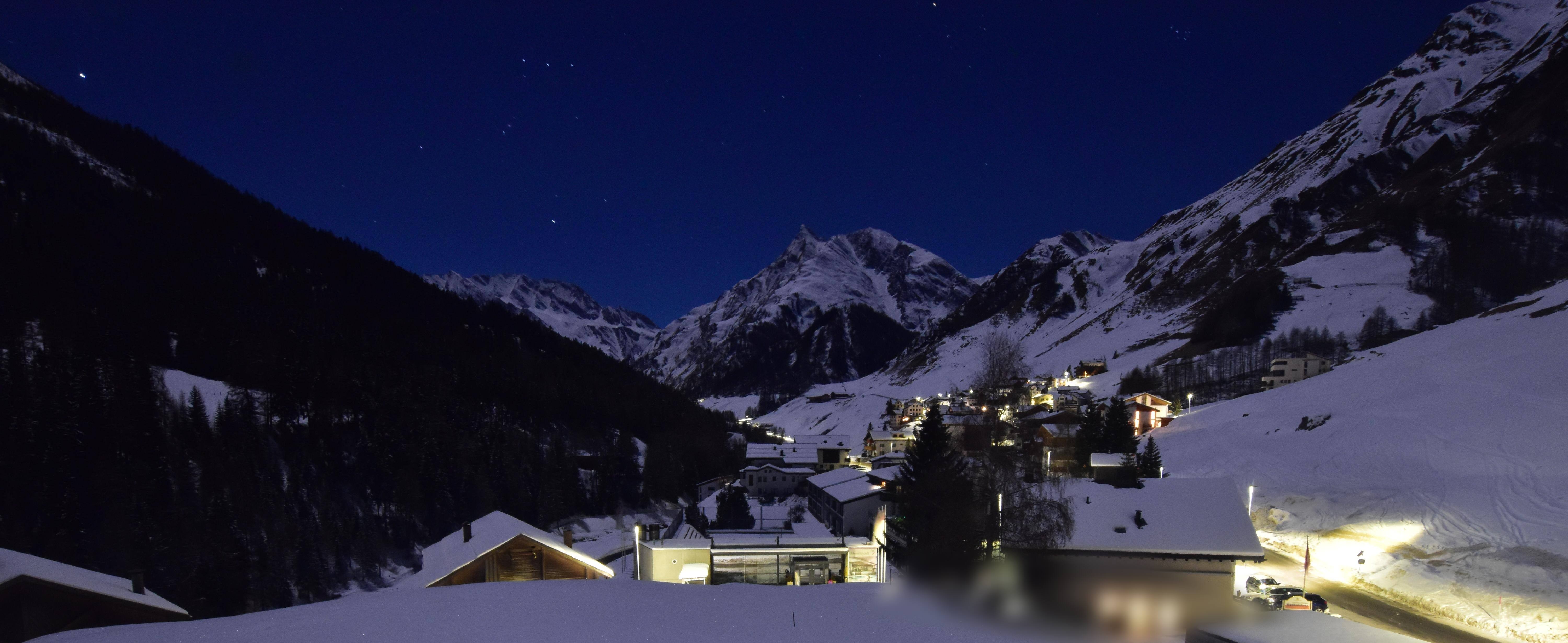 Archiv Foto Webcam Compatsch, 1.700m