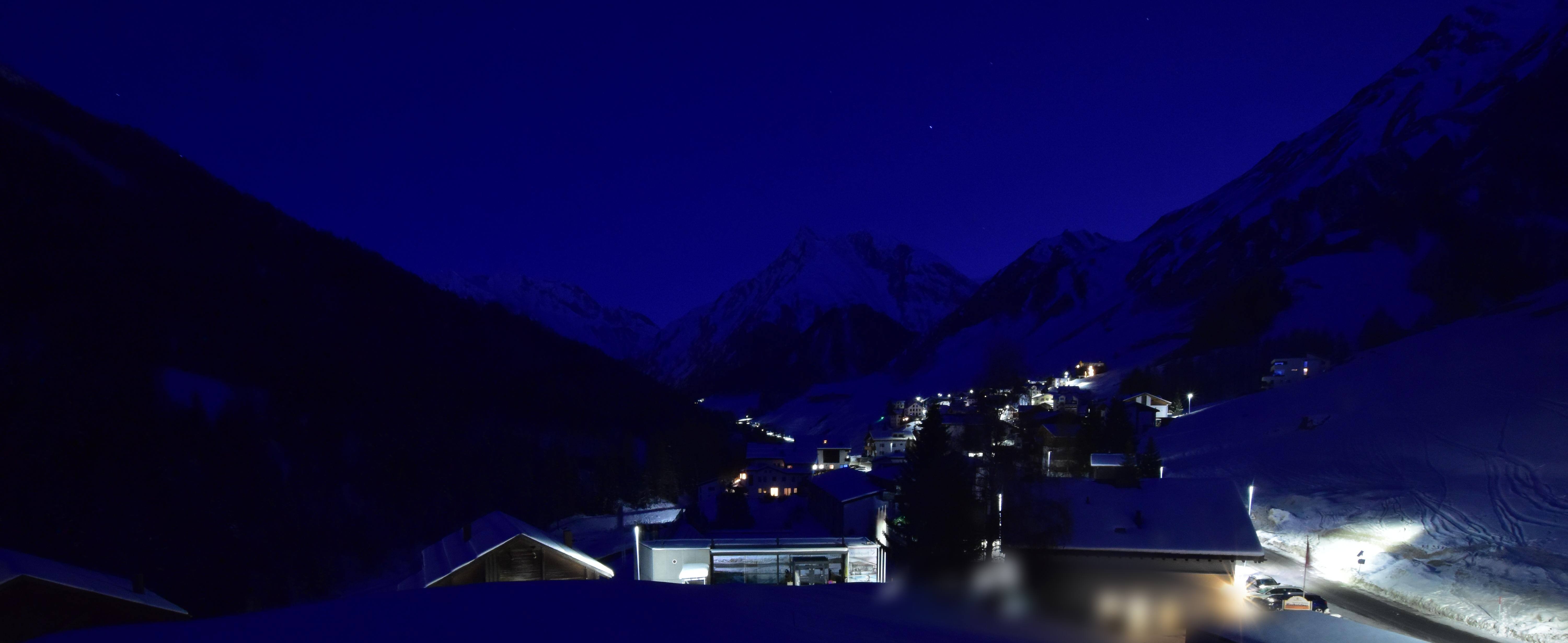 Archiv Foto Webcam Compatsch, 1.700m