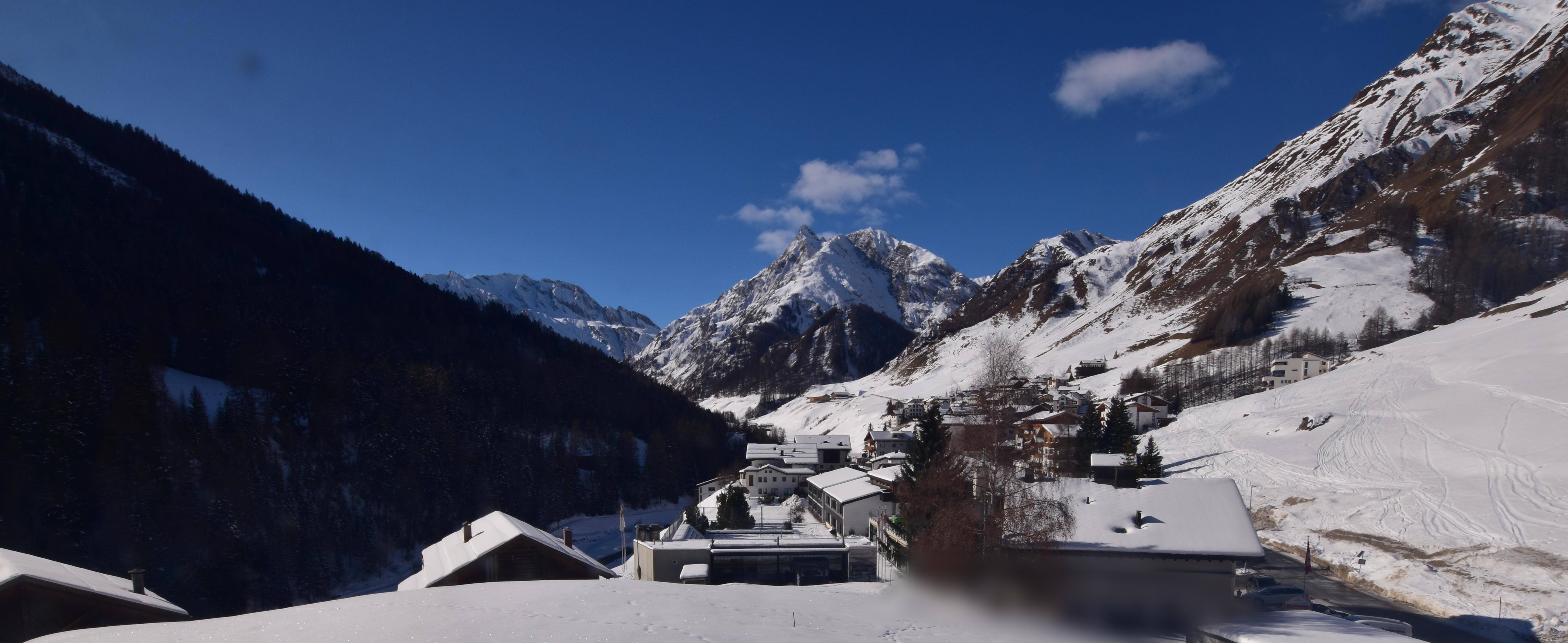 Archiv Foto Webcam Compatsch, 1.700m