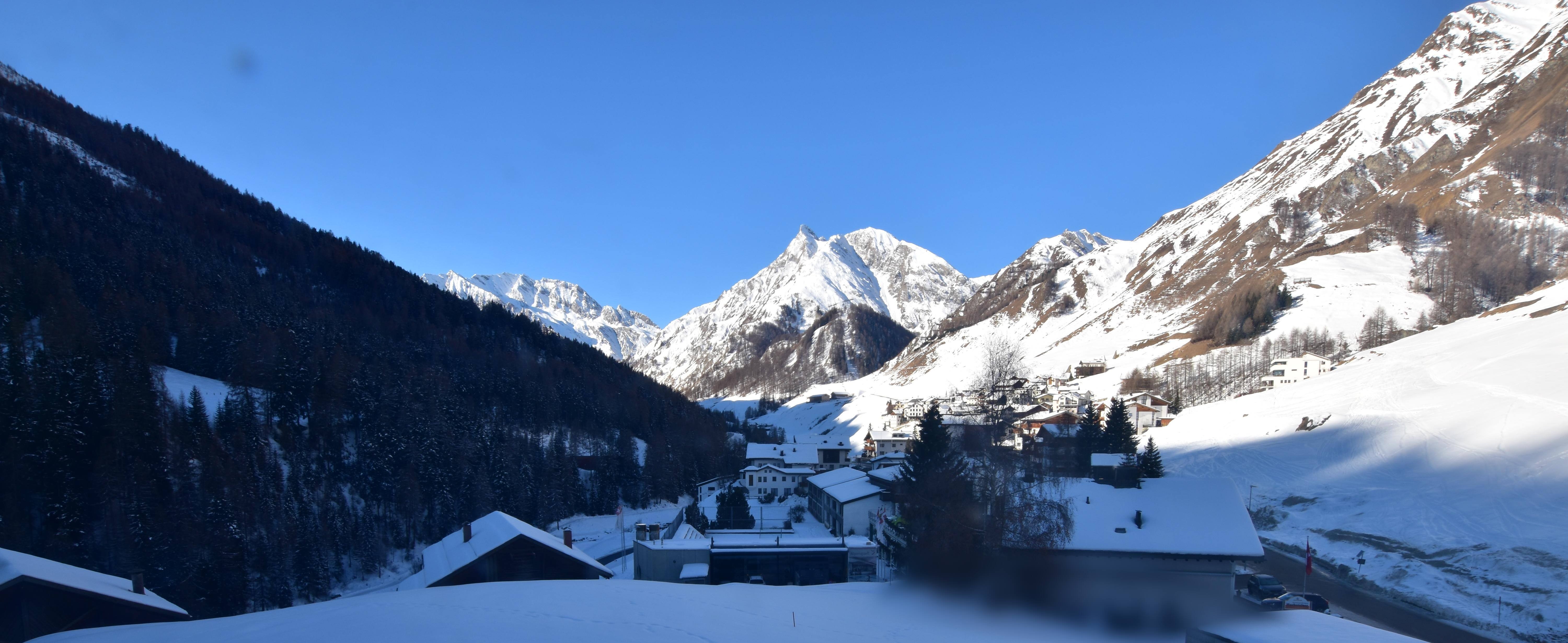 Archiv Foto Webcam Compatsch, 1.700m