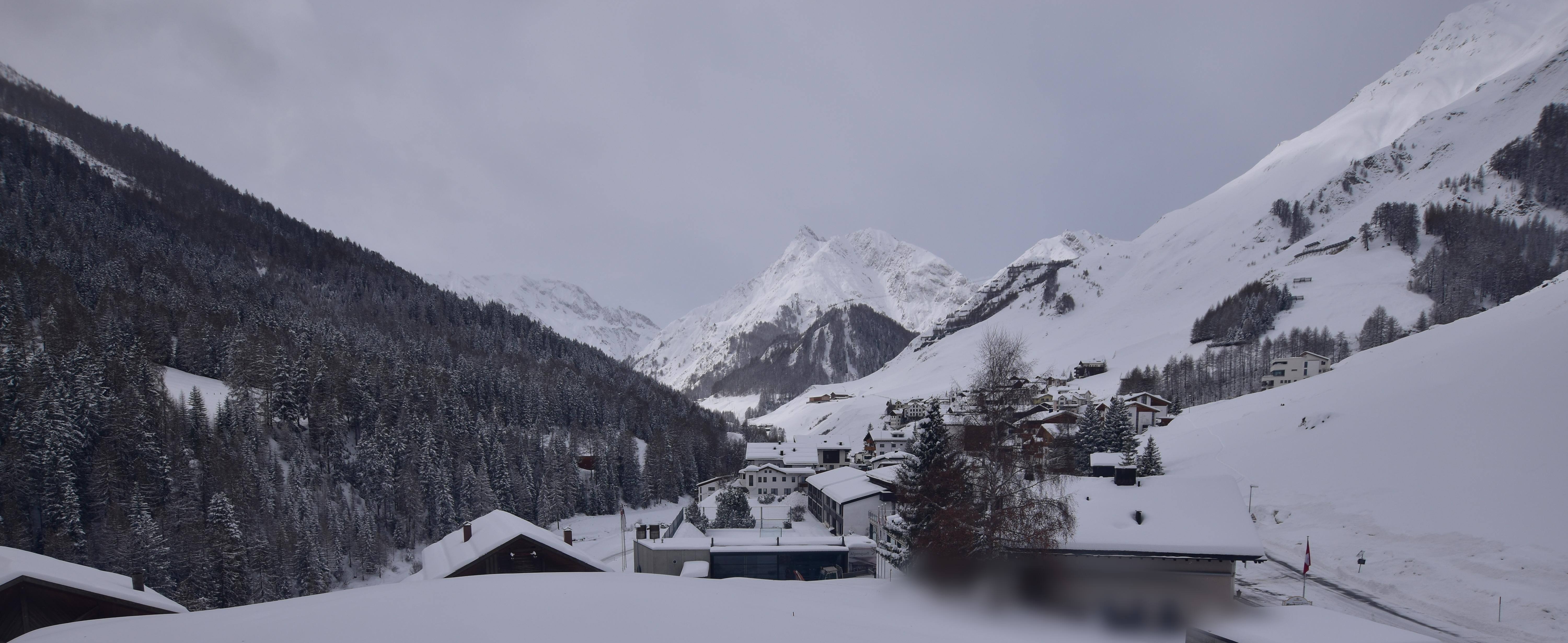 Archiv Foto Webcam Compatsch, 1.700m
