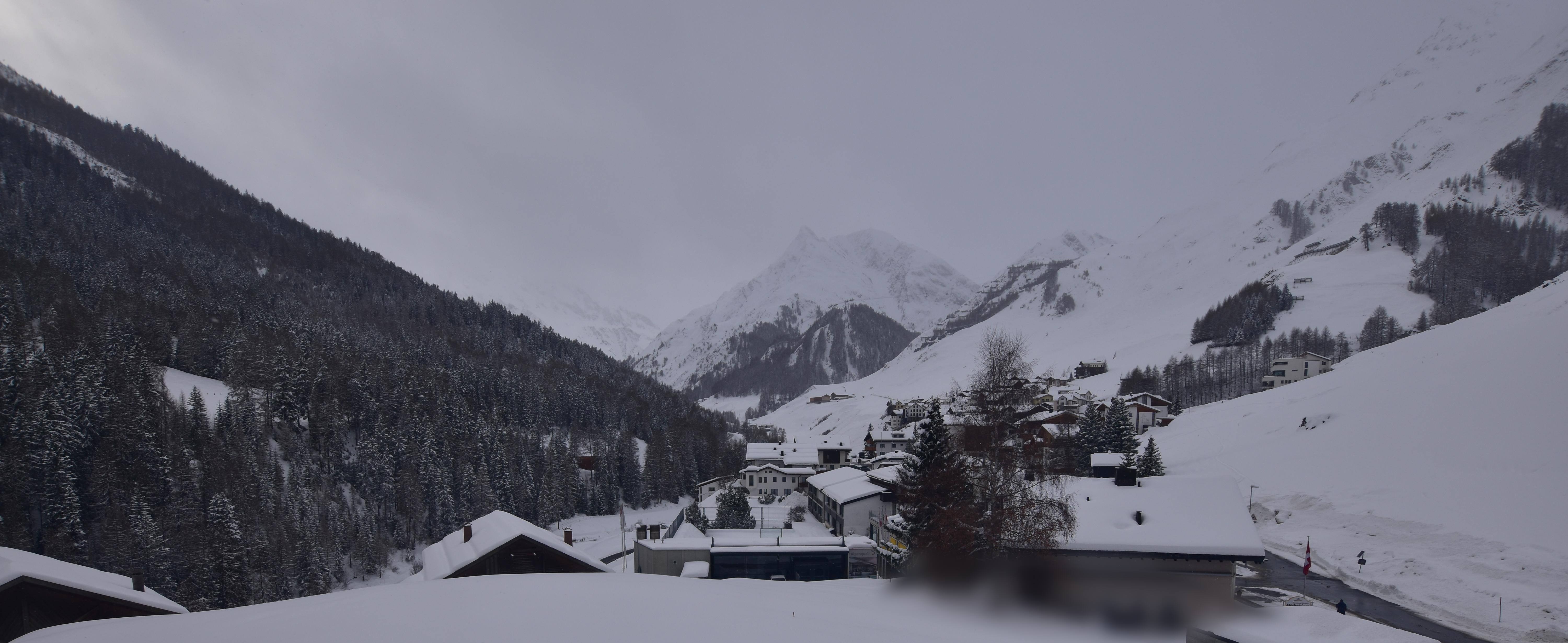 Archiv Foto Webcam Compatsch, 1.700m