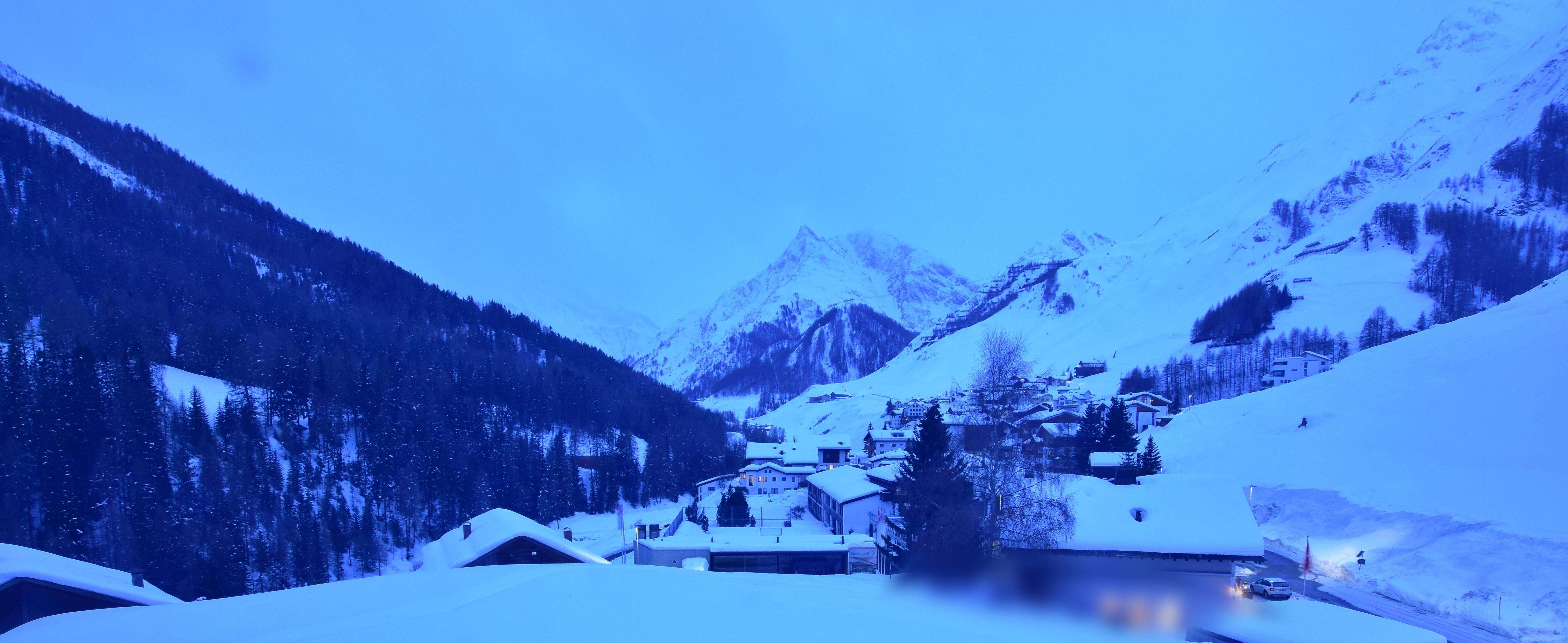 Archiv Foto Webcam Compatsch, 1.700m