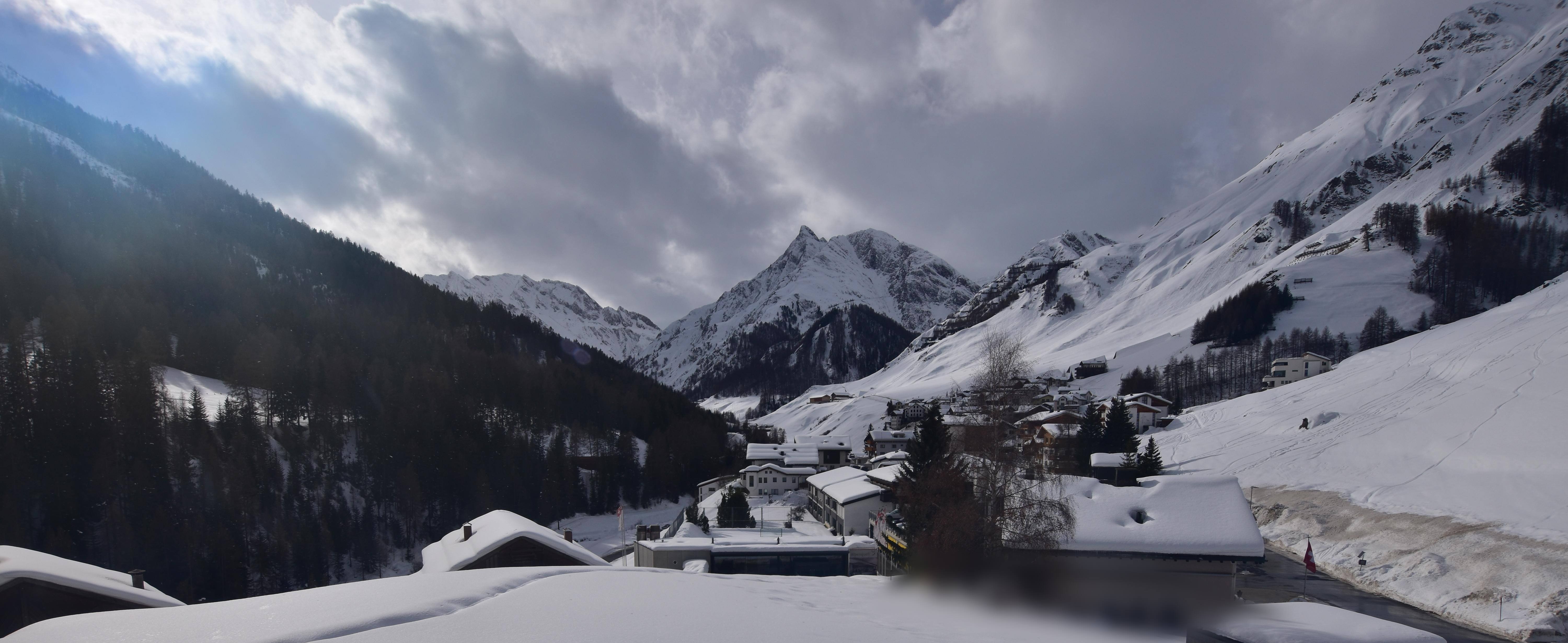 Archiv Foto Webcam Compatsch, 1.700m