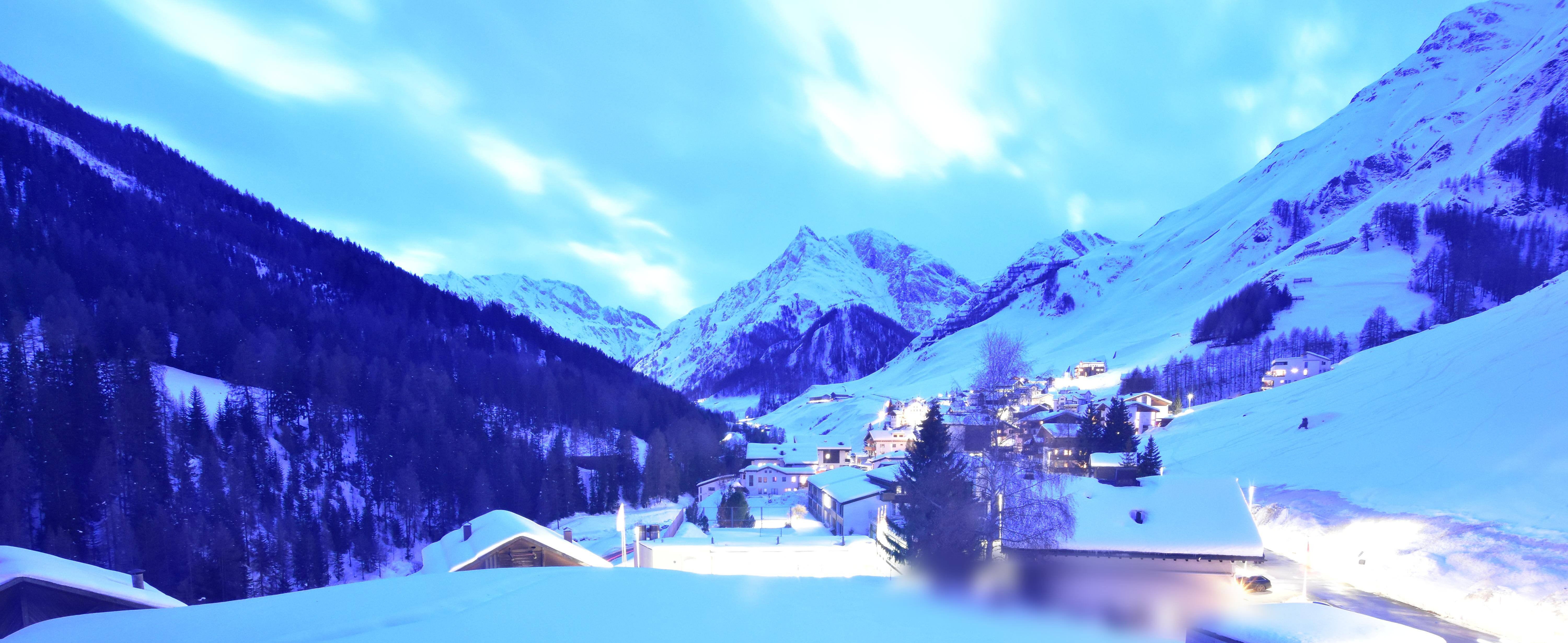 Archiv Foto Webcam Compatsch, 1.700m