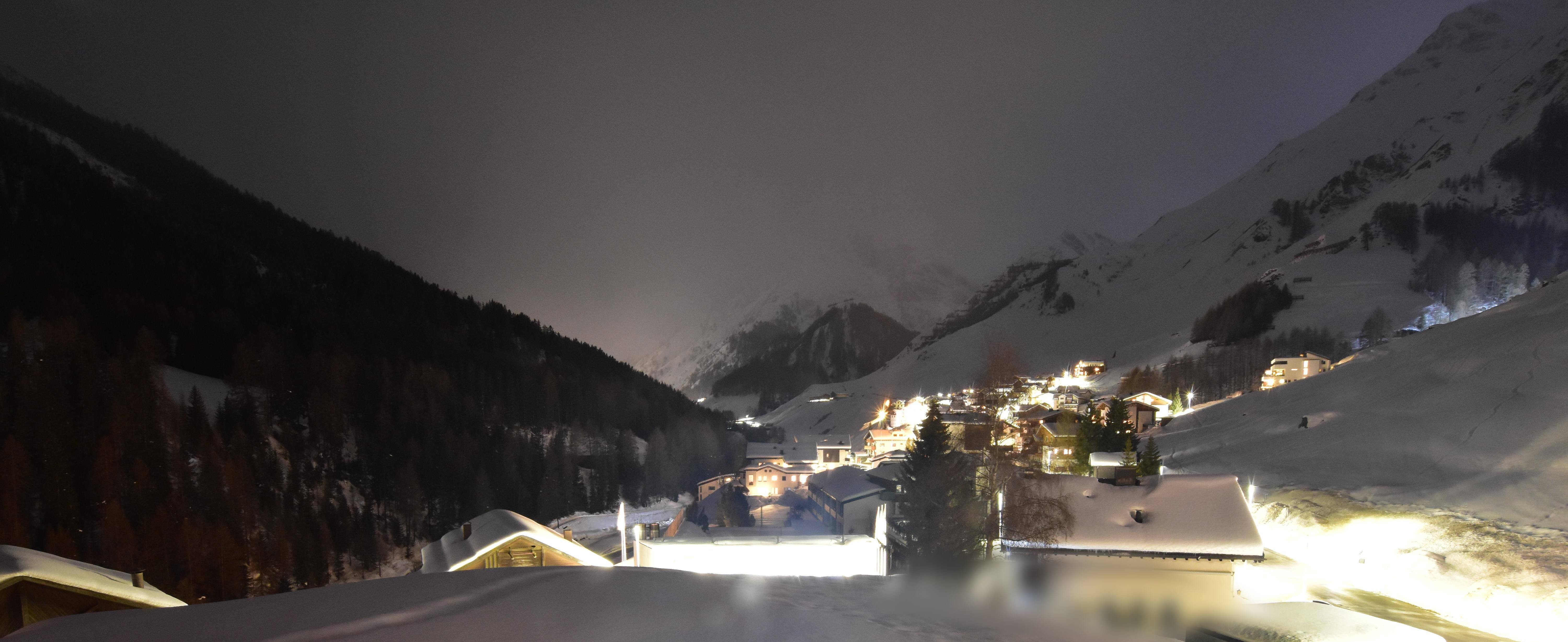 Archiv Foto Webcam Compatsch, 1.700m