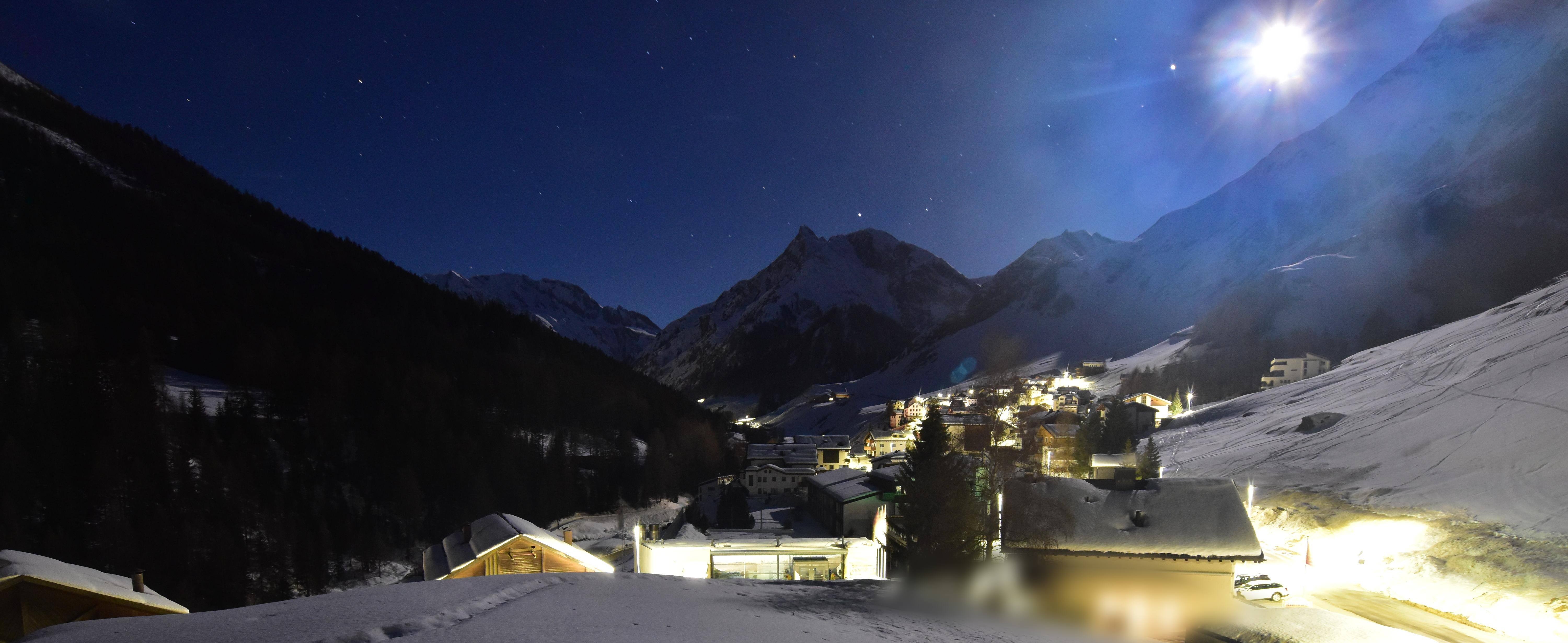 Archiv Foto Webcam Compatsch, 1.700m