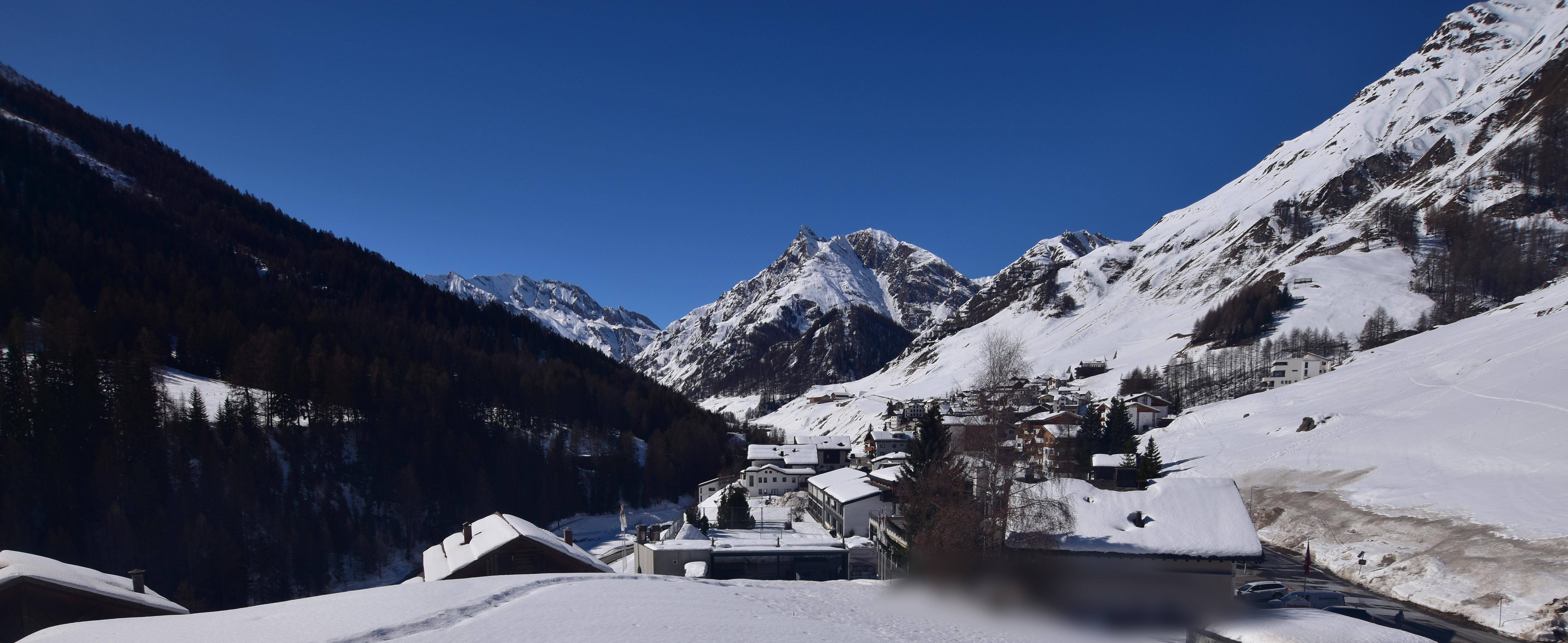 Archiv Foto Webcam Compatsch, 1.700m