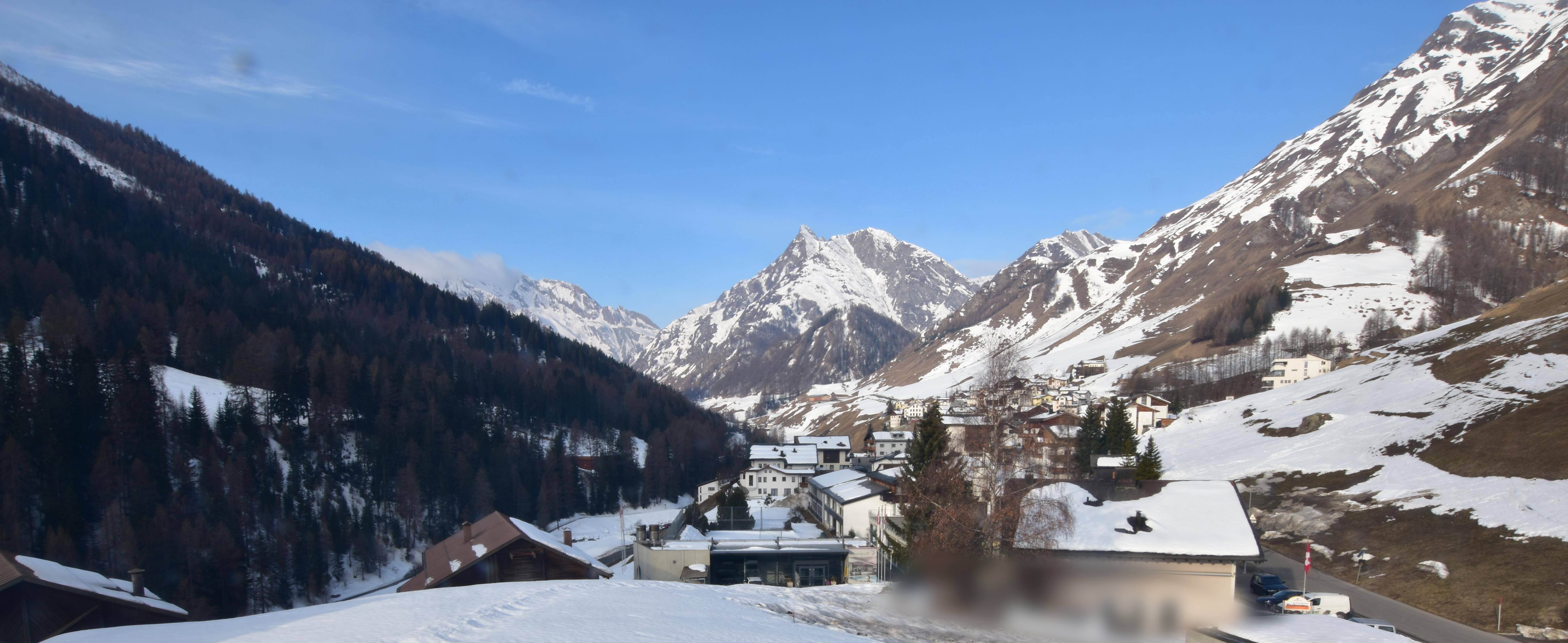 Archiv Foto Webcam Compatsch, 1.700m