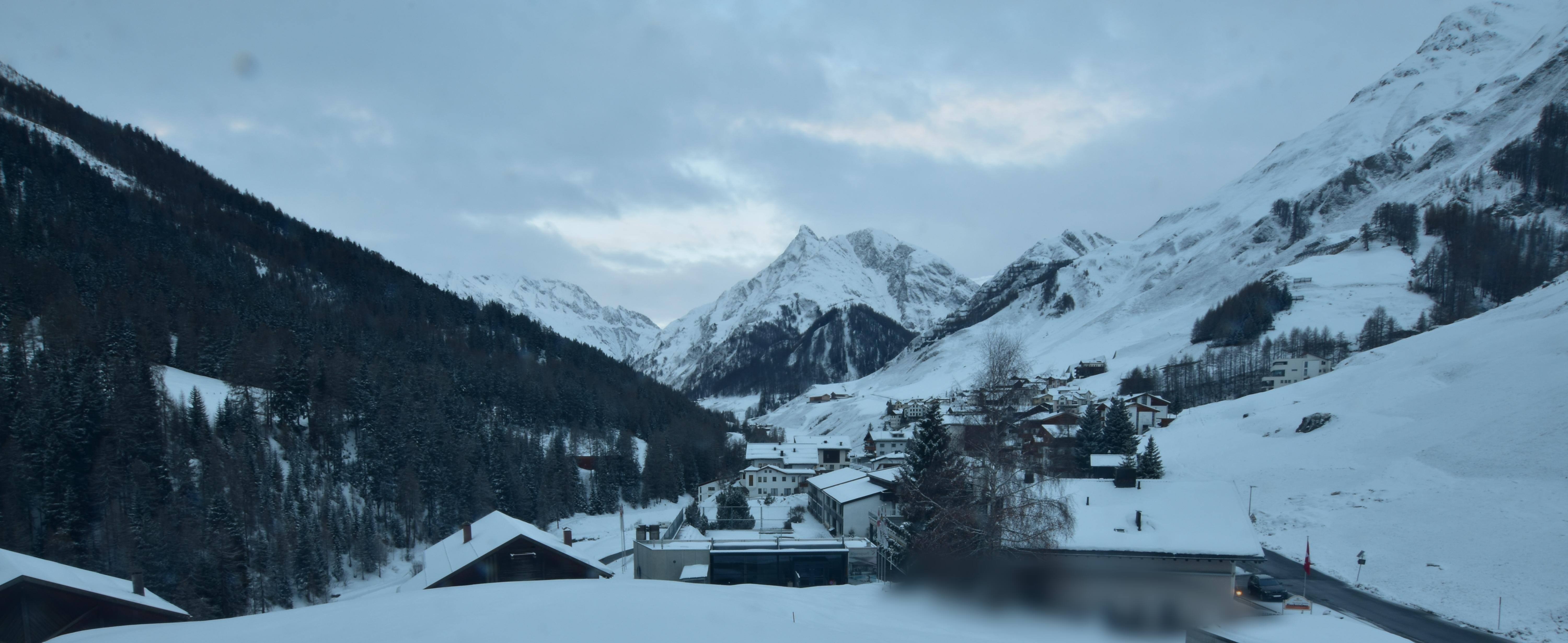 Archiv Foto Webcam Compatsch, 1.700m