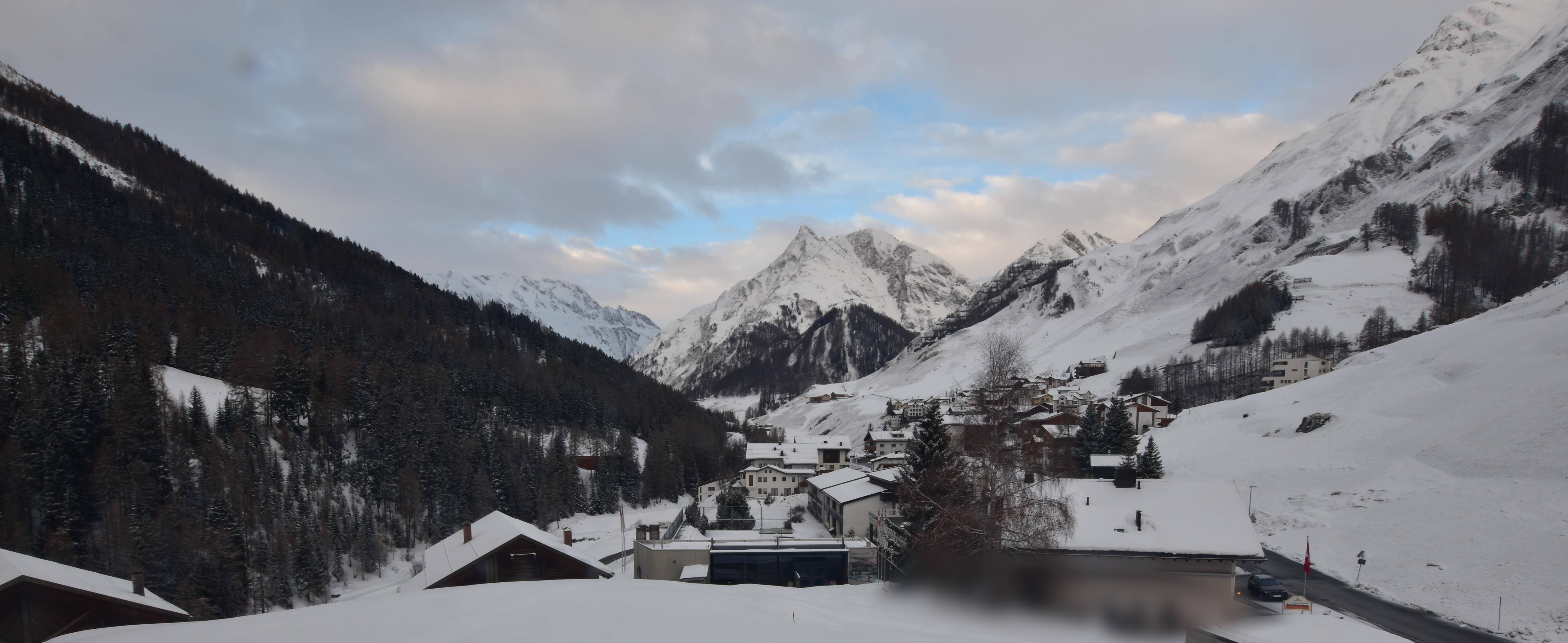 Archiv Foto Webcam Compatsch, 1.700m