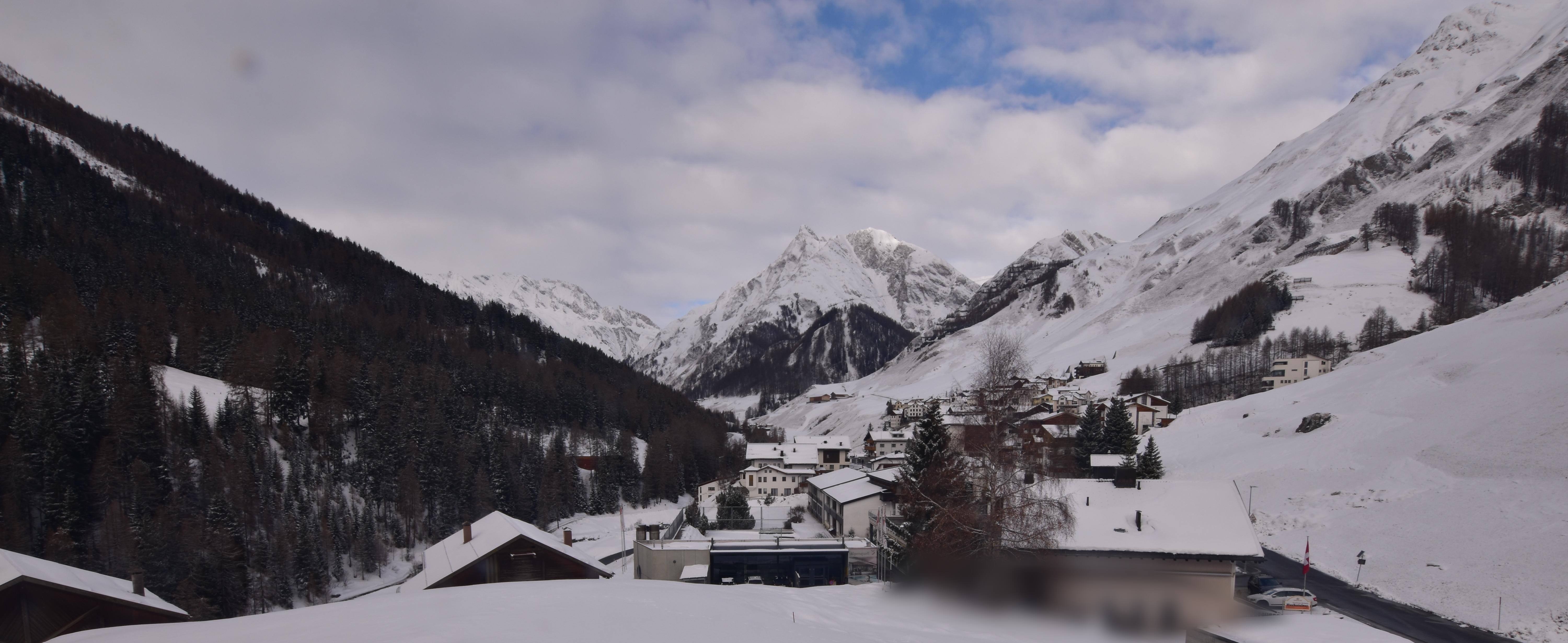 Archiv Foto Webcam Compatsch, 1.700m