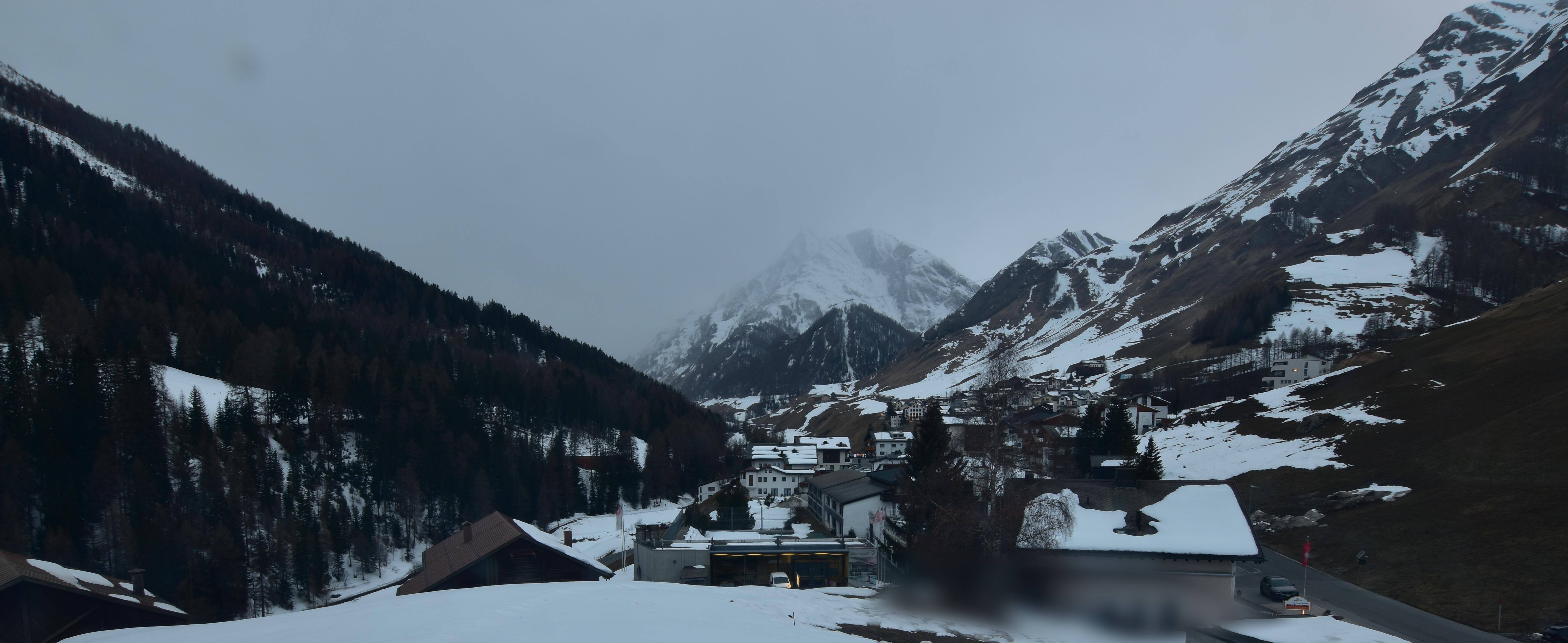 Archiv Foto Webcam Compatsch, 1.700m