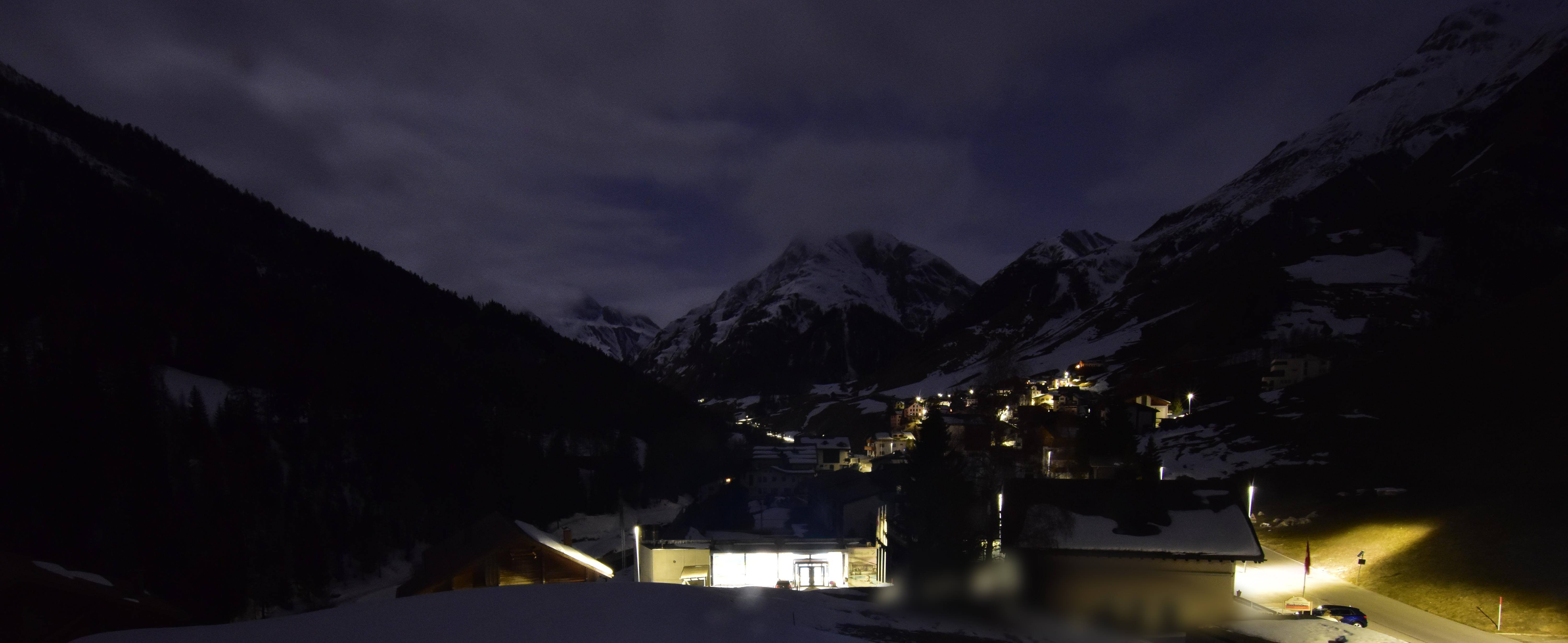 Archiv Foto Webcam Compatsch, 1.700m