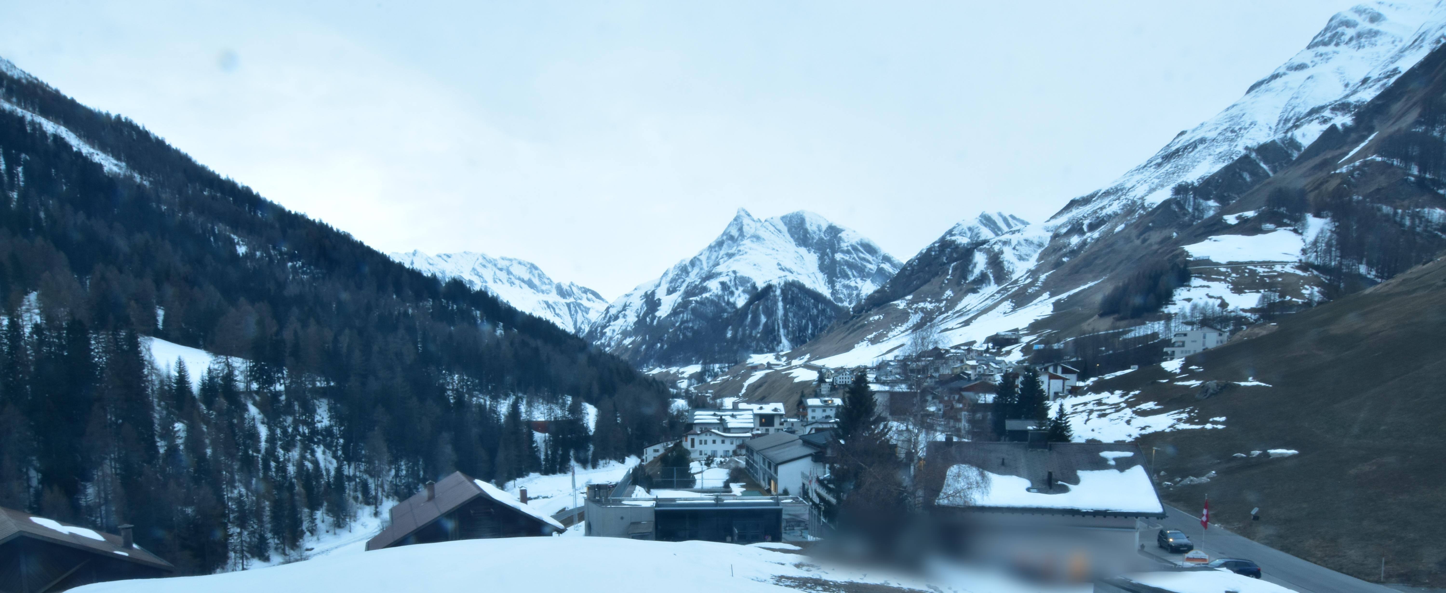 Archiv Foto Webcam Compatsch, 1.700m