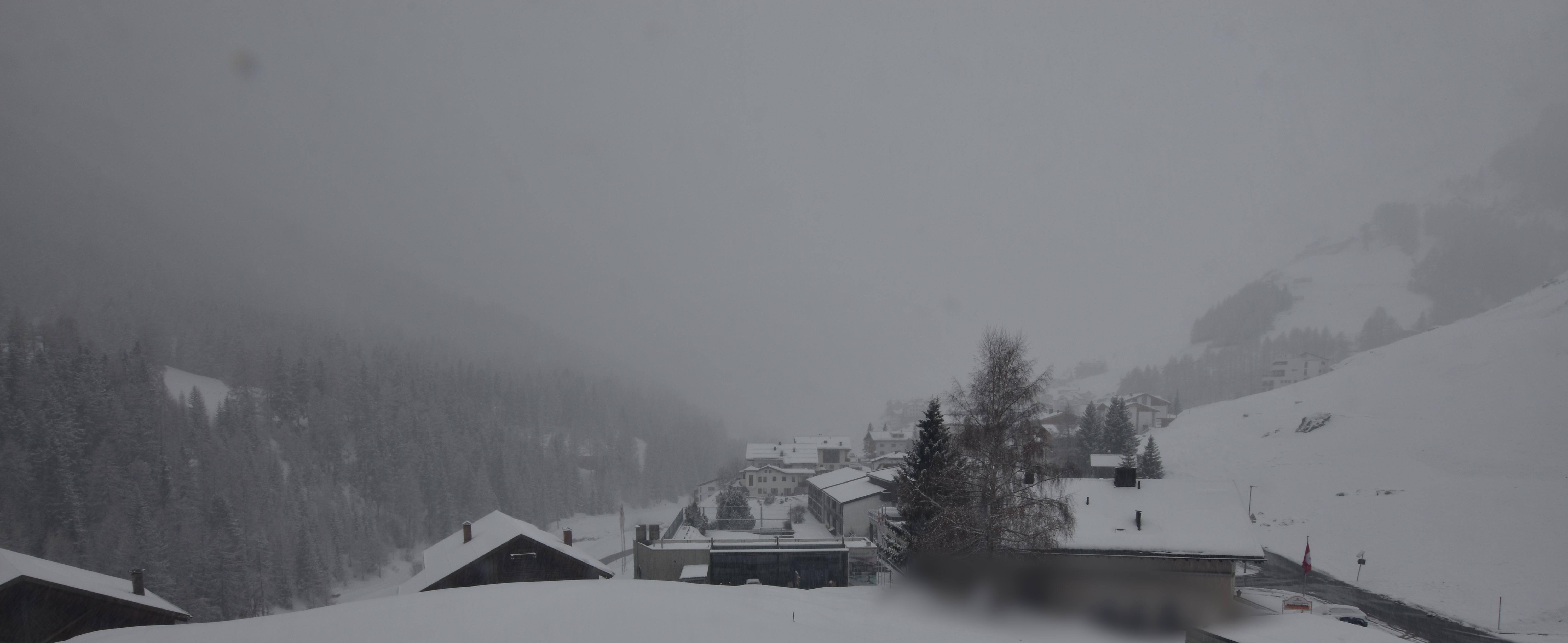 Archiv Foto Webcam Compatsch, 1.700m