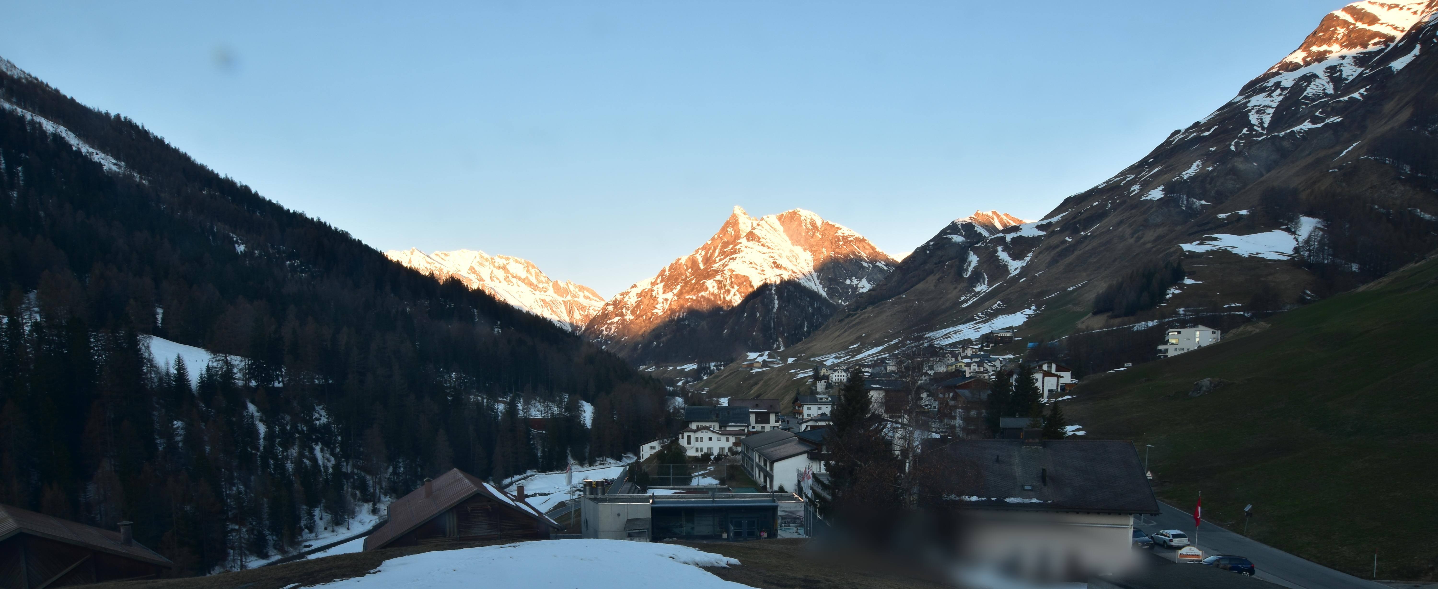 Archiv Foto Webcam Compatsch, 1.700m