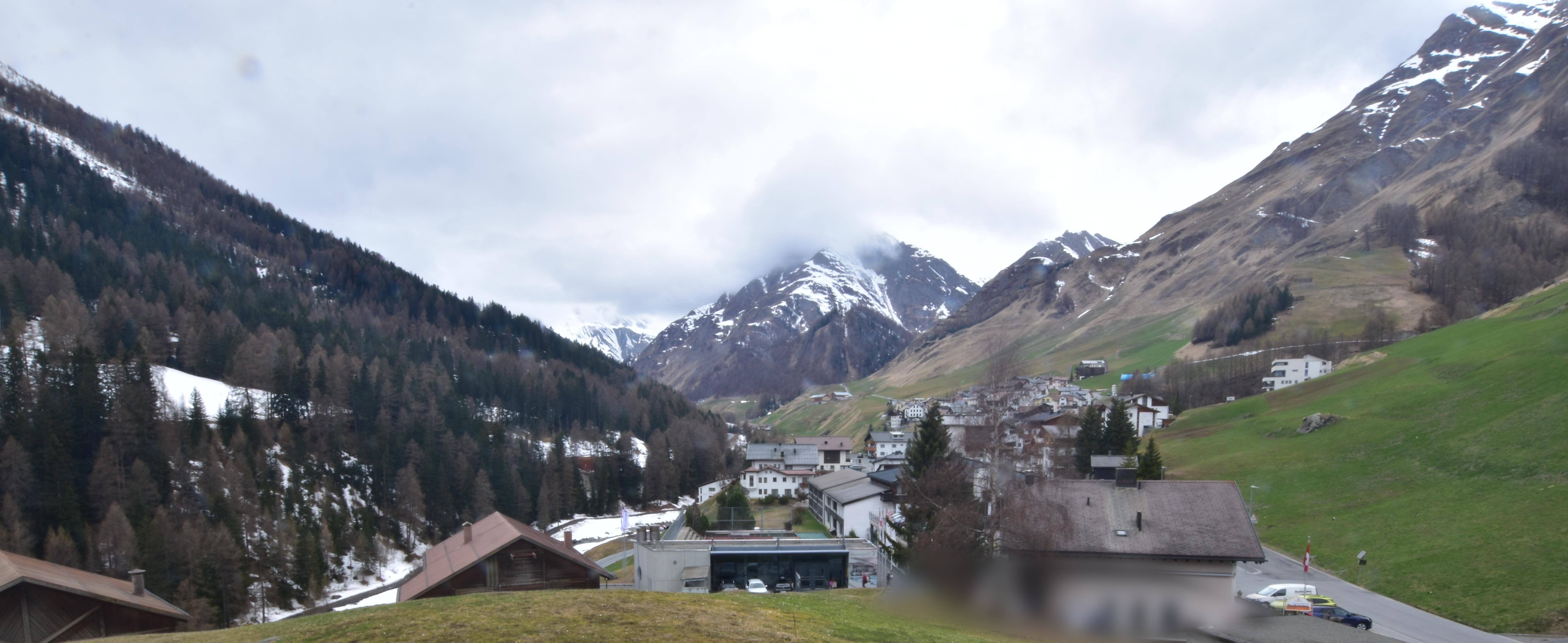 Archiv Foto Webcam Compatsch, 1.700m