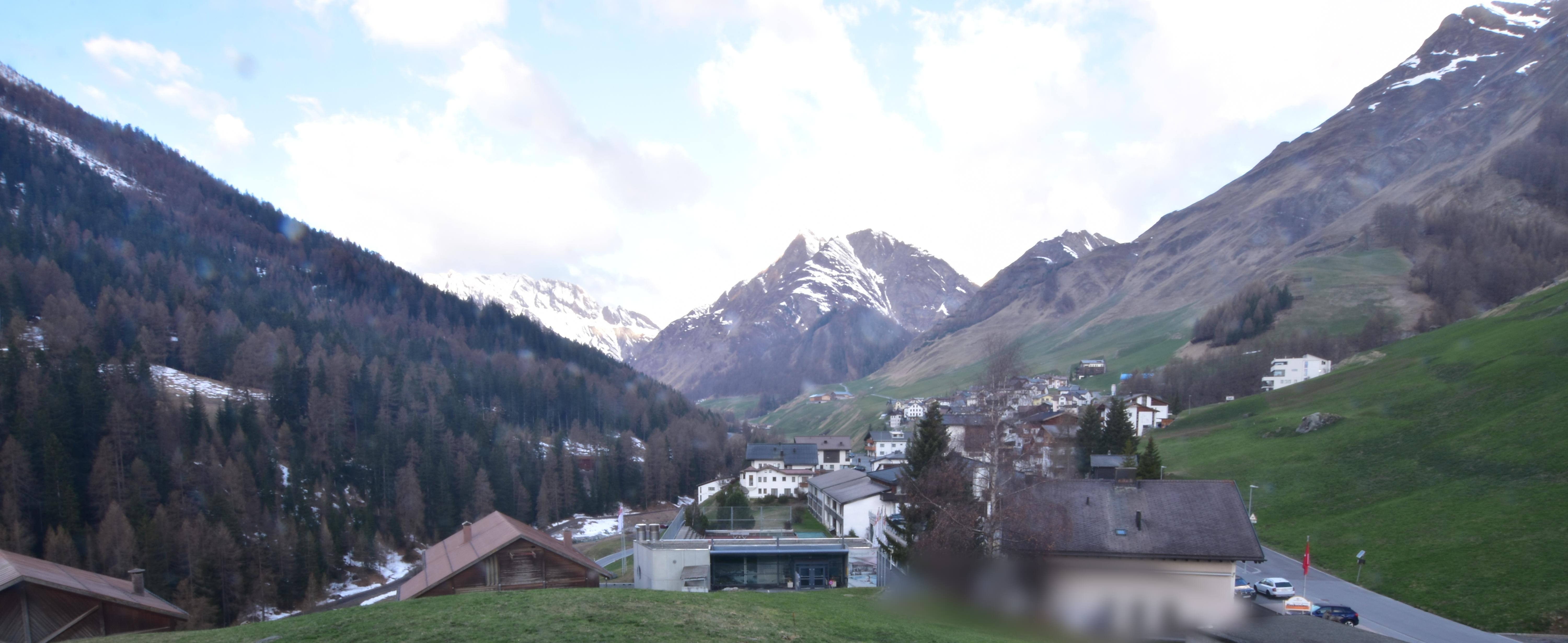 Archiv Foto Webcam Compatsch, 1.700m