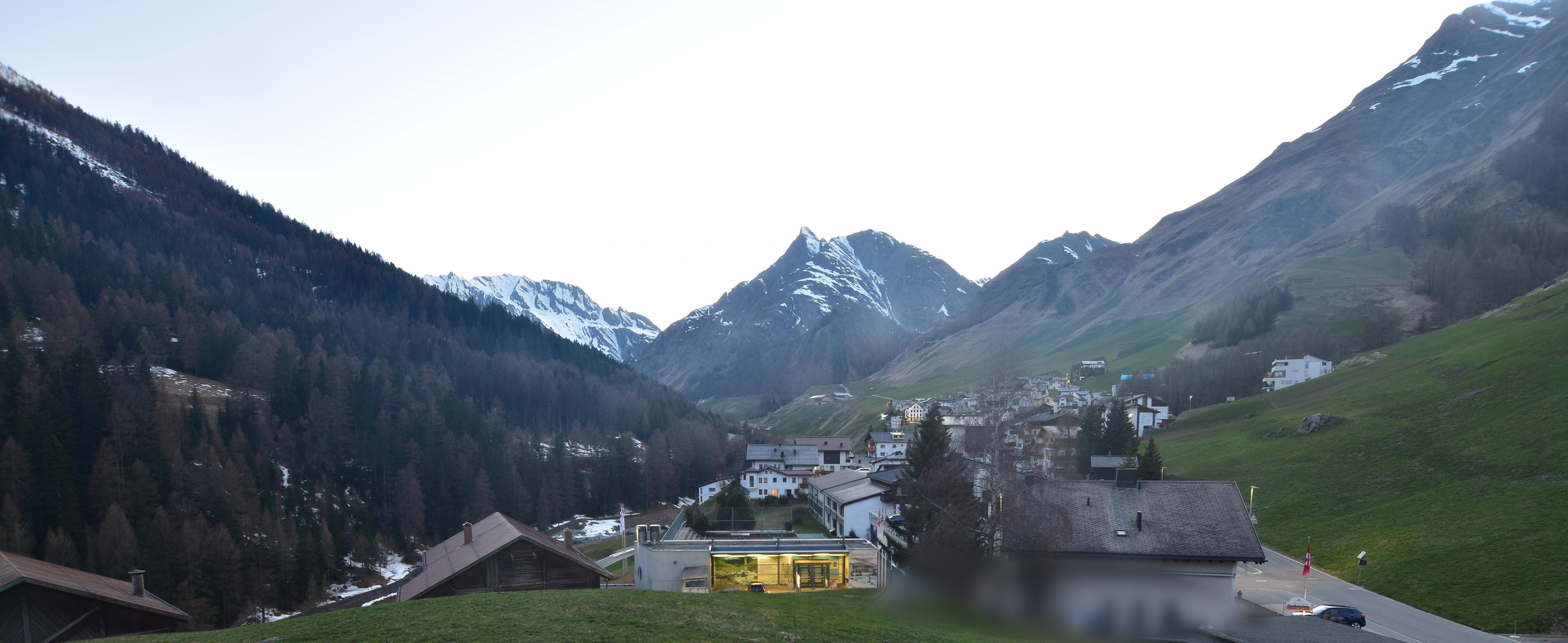 Archiv Foto Webcam Compatsch, 1.700m