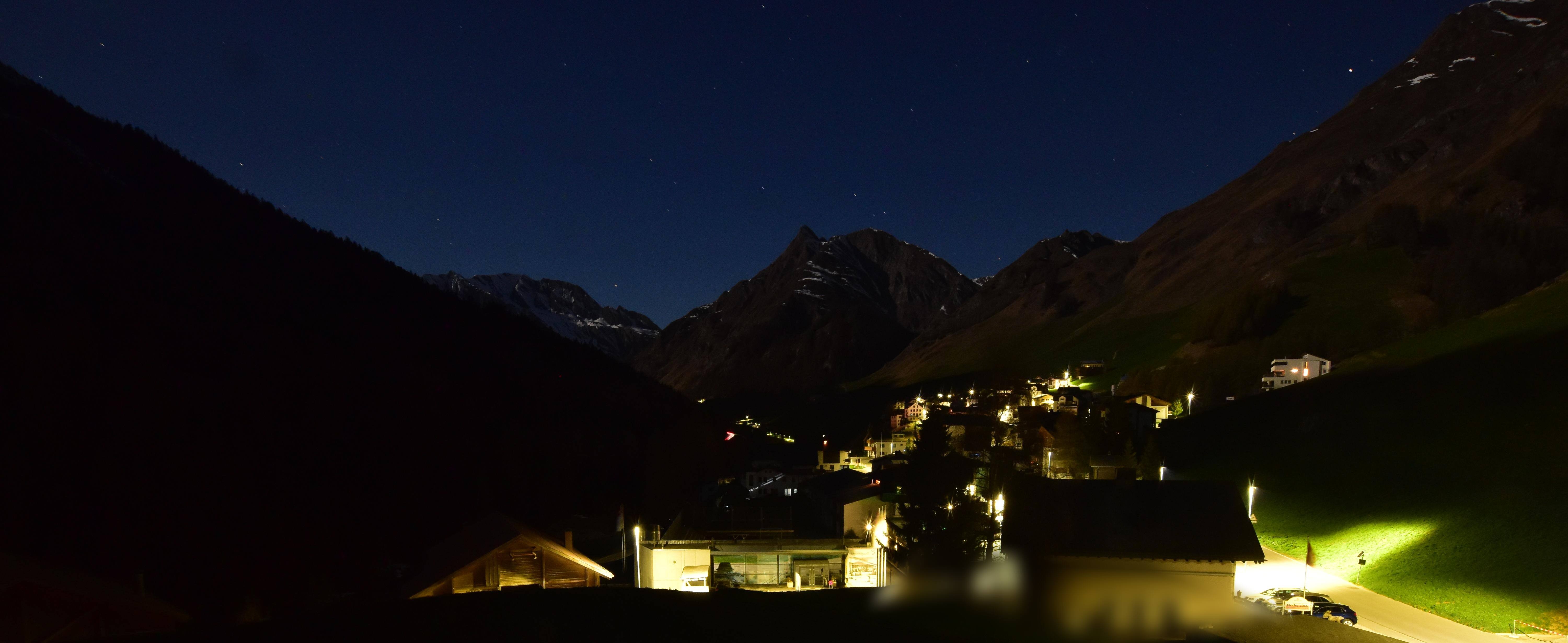 Archiv Foto Webcam Compatsch, 1.700m