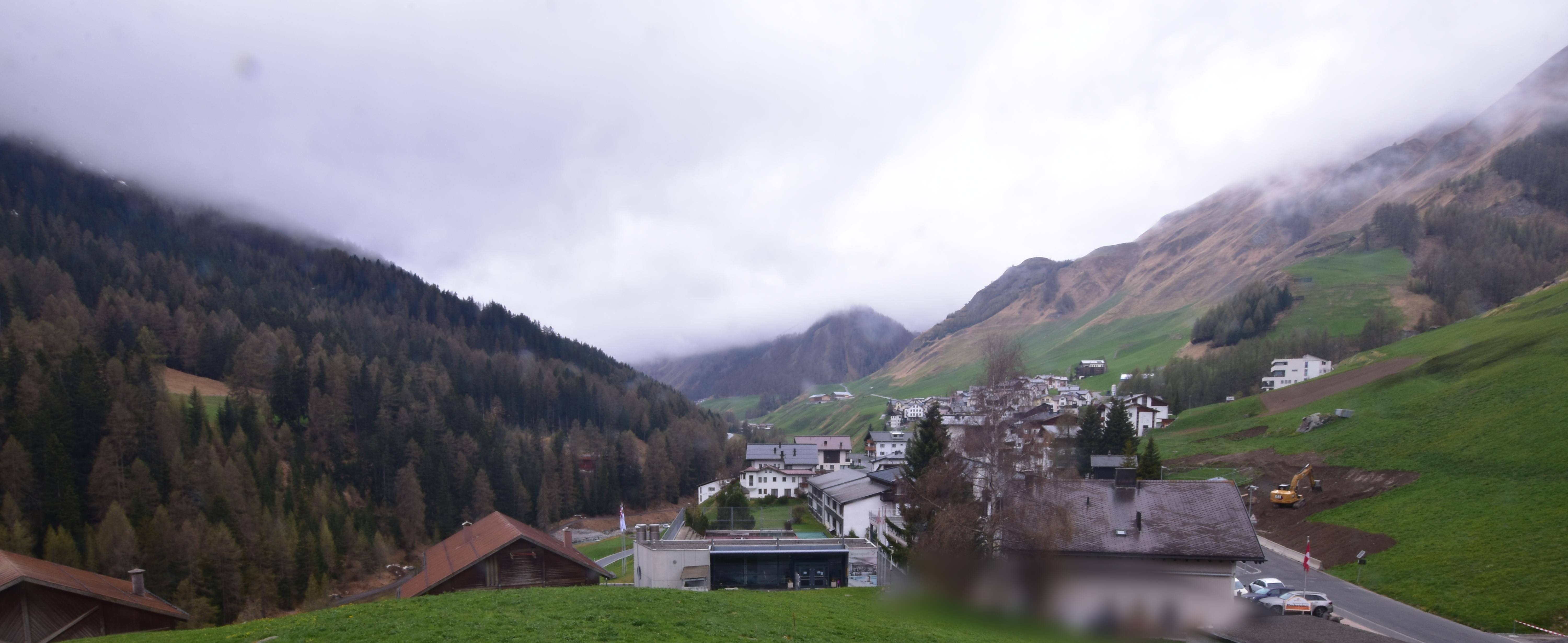 Archiv Foto Webcam Compatsch, 1.700m