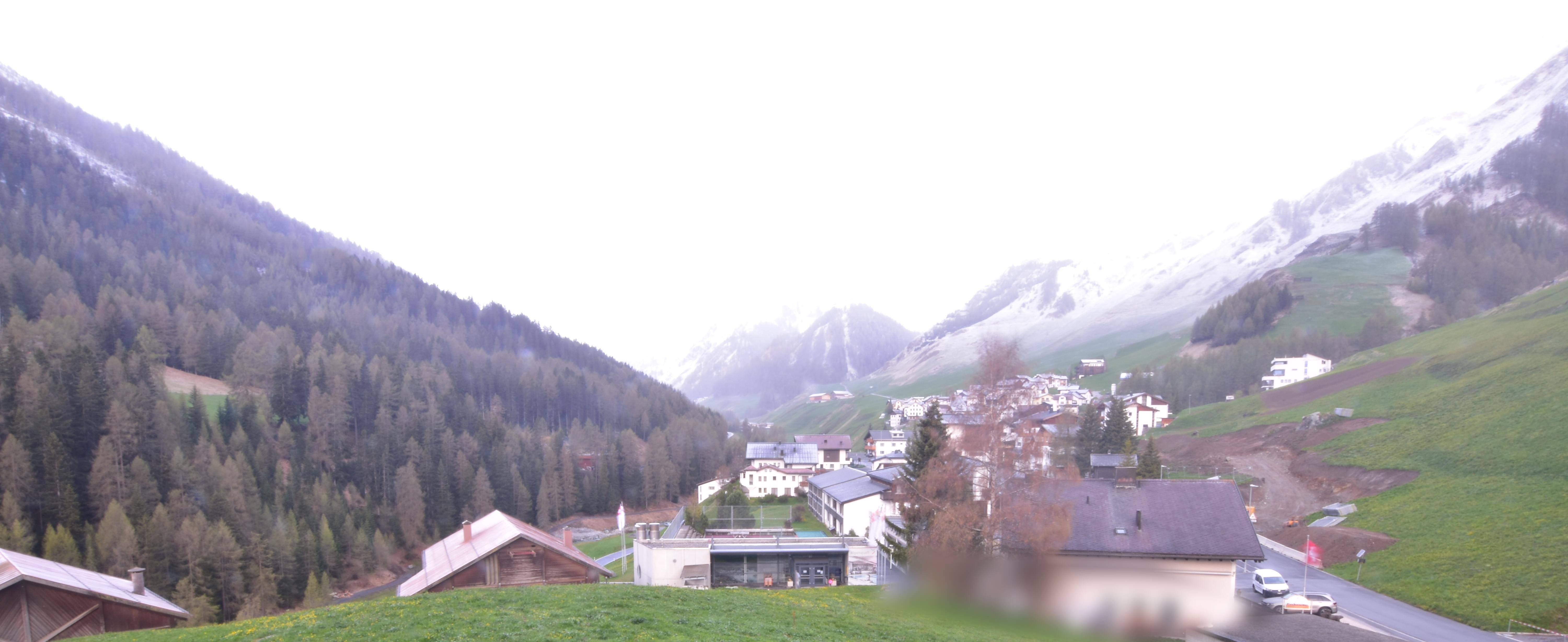 Archiv Foto Webcam Compatsch, 1.700m